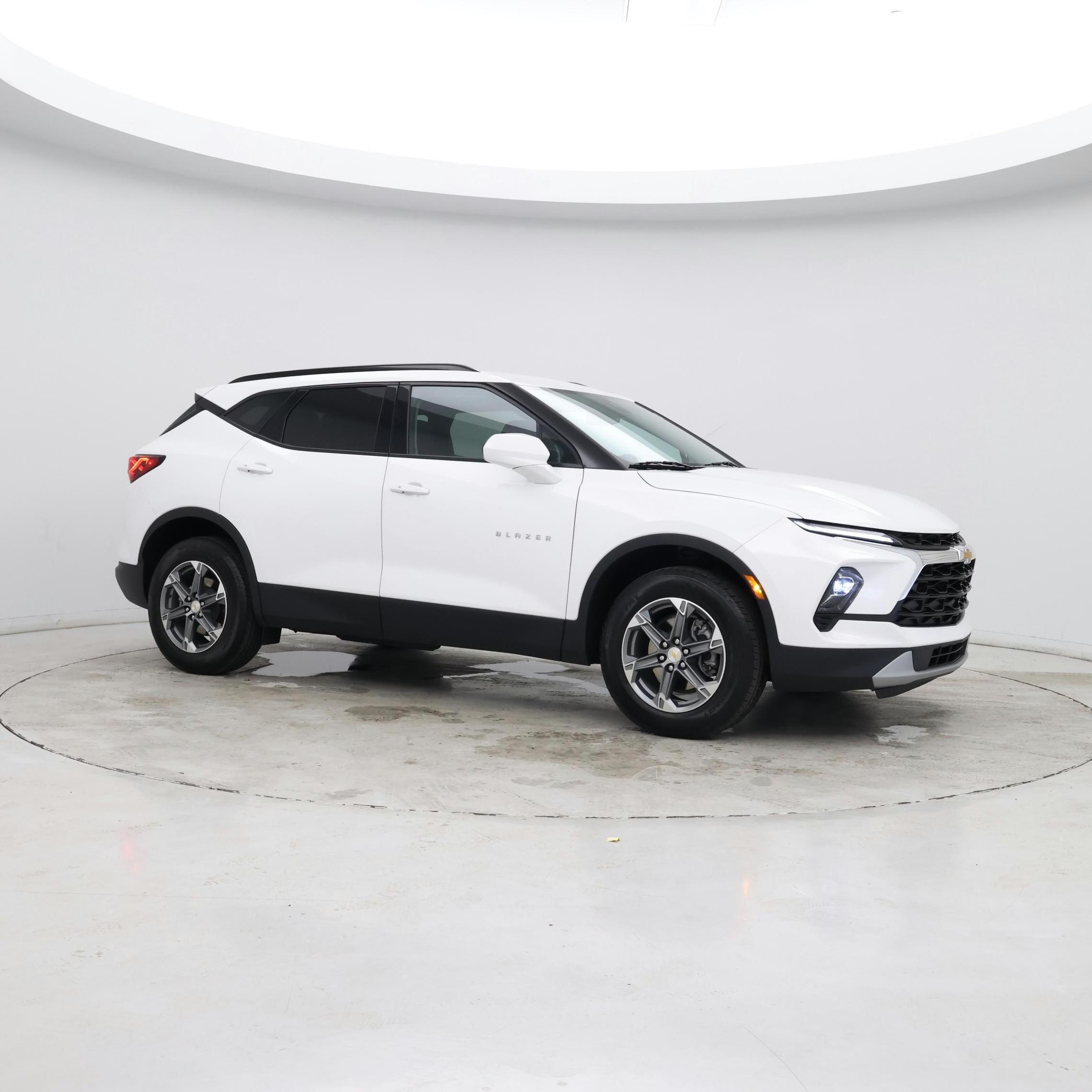 Thumbnail: 2023 Chevrolet Blazer - 7