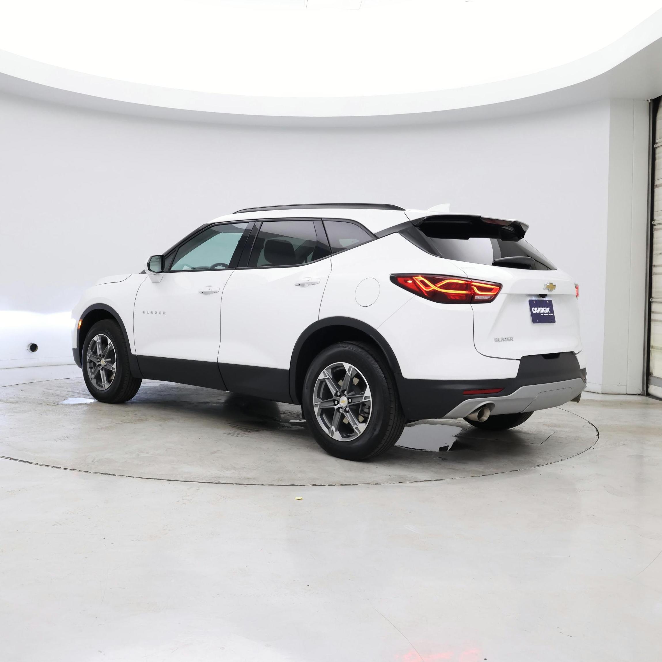 Thumbnail: 2023 Chevrolet Blazer - 8