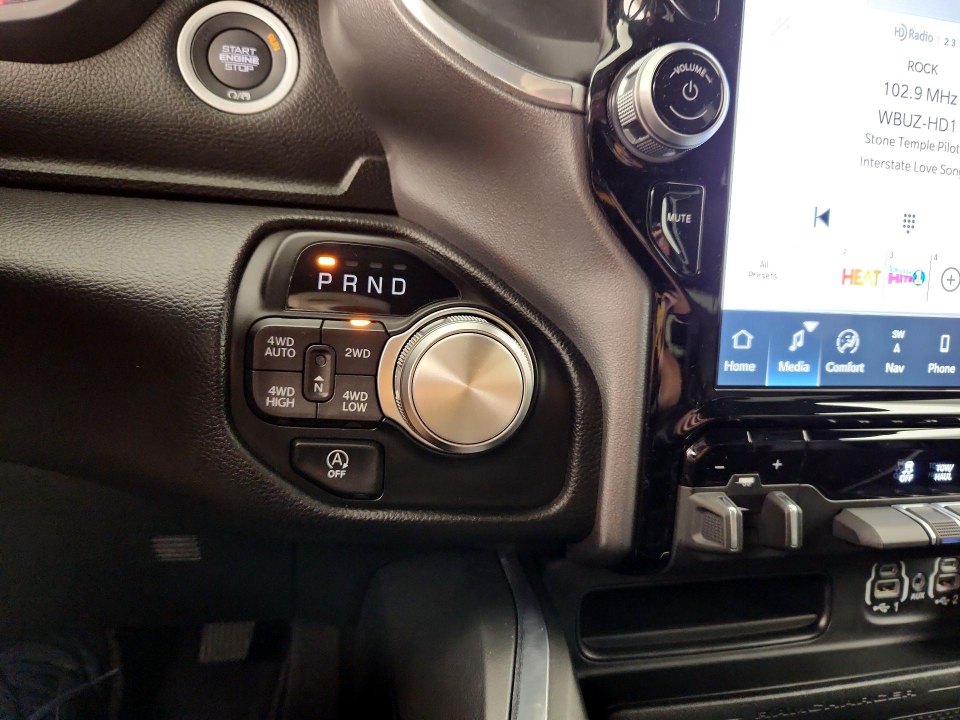 Thumbnail: 2023 RAM 1500 - 17