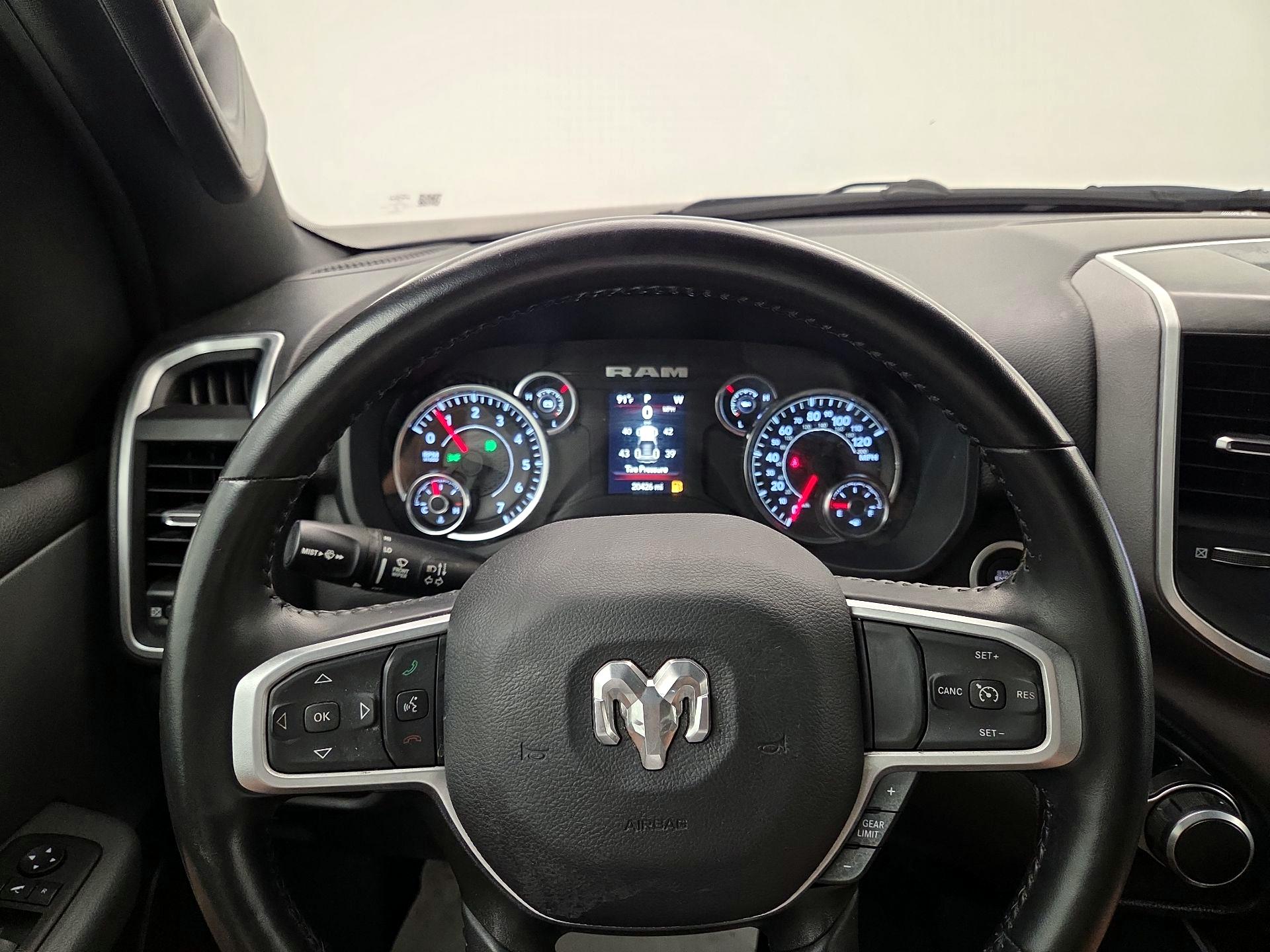 Thumbnail: 2023 RAM 1500 - 10