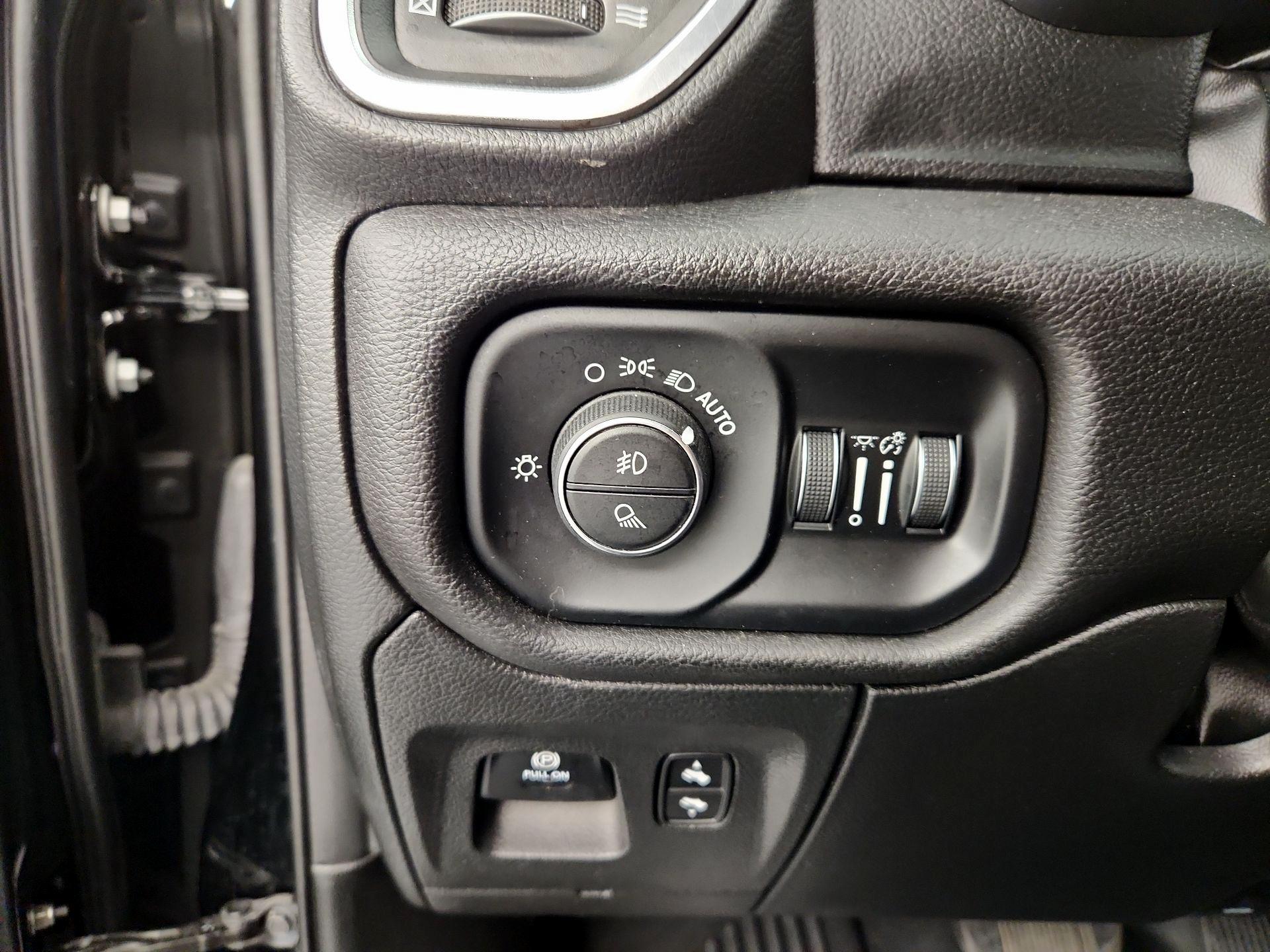 Thumbnail: 2023 RAM 1500 - 13