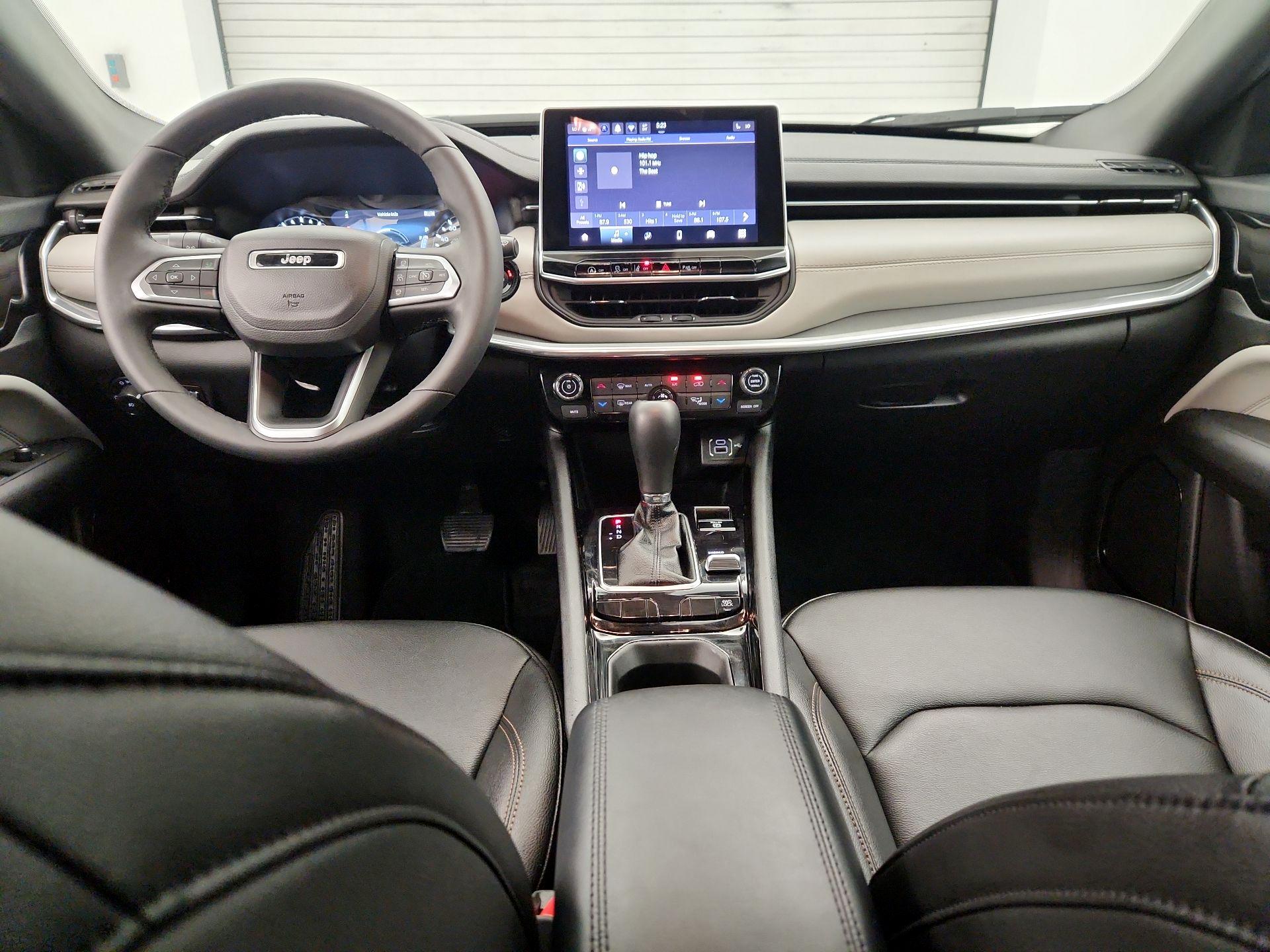 Thumbnail: 2024 Jeep Compass - 9
