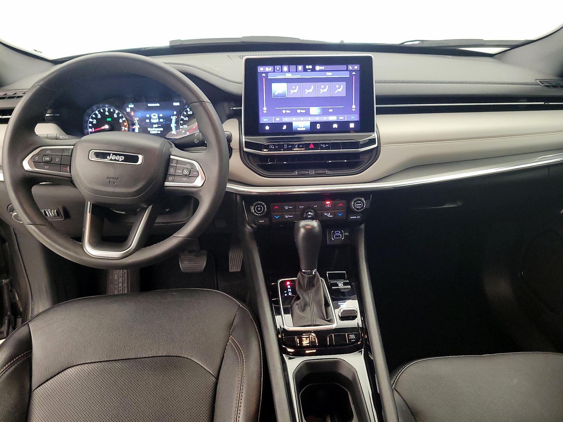 Thumbnail: 2023 Jeep Compass - 9