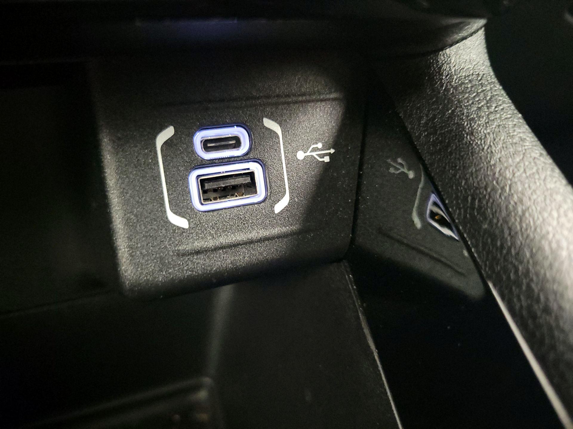Thumbnail: 2023 Jeep Compass - 19