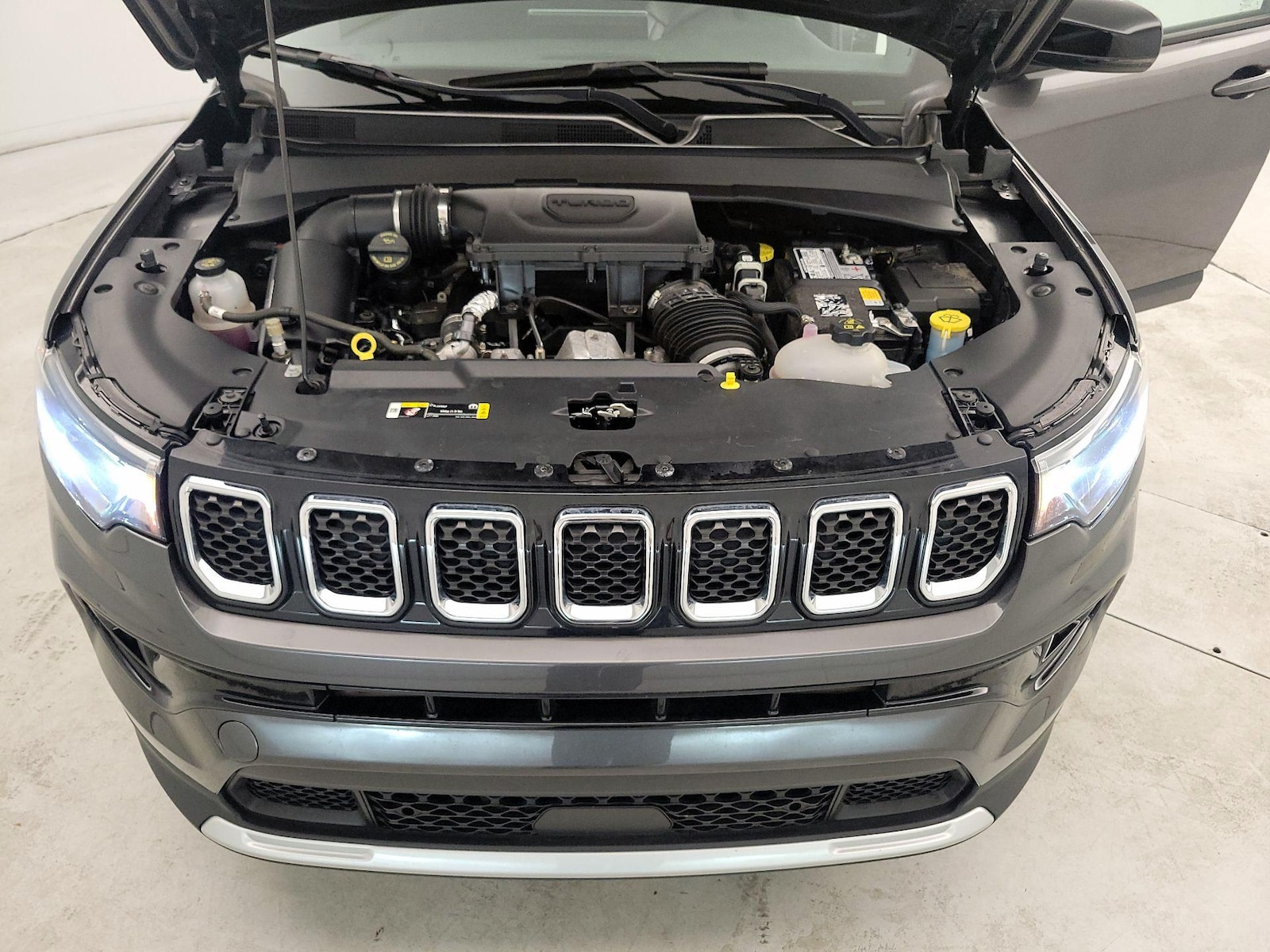 2023 Jeep Compass Limited - Photo 23