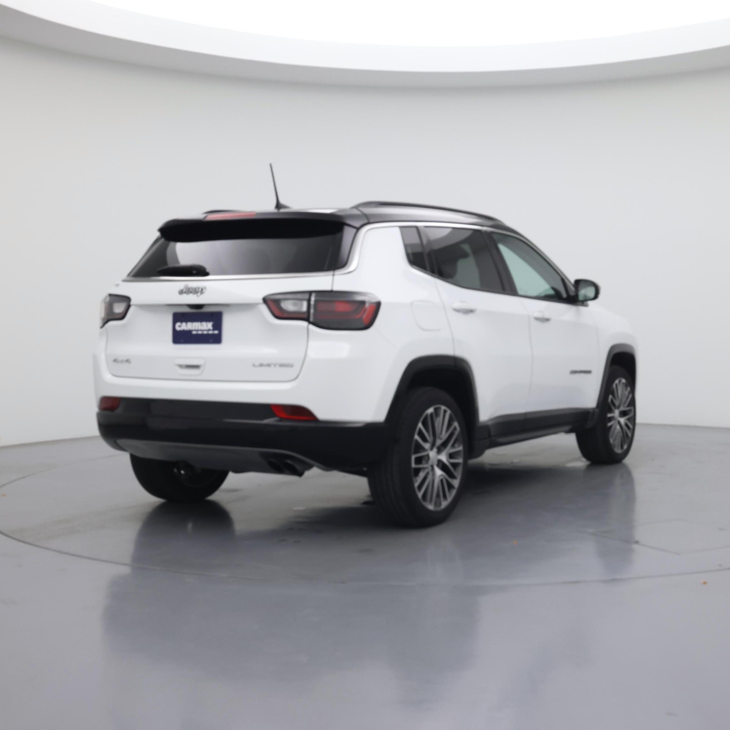 Thumbnail: 2022 Jeep Compass - 8