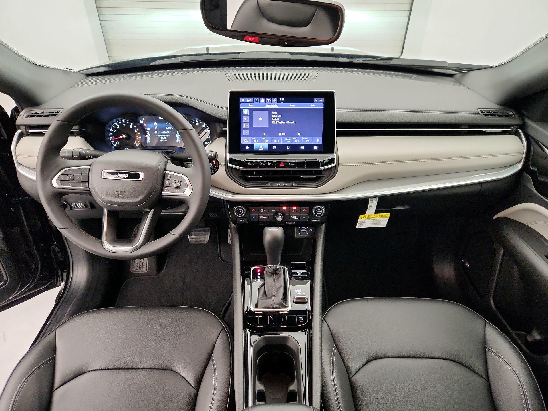 Thumbnail: 2025 Jeep Compass - 9