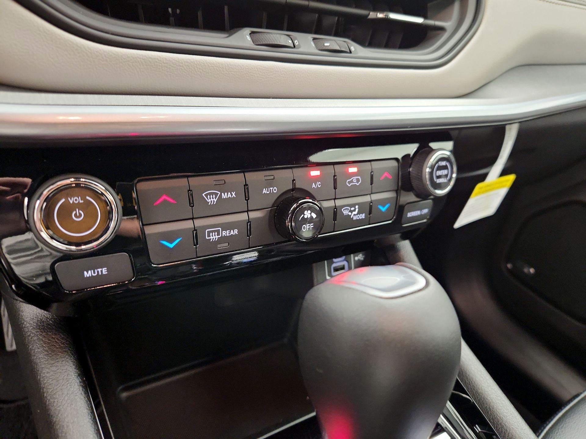 Thumbnail: 2025 Jeep Compass - 16