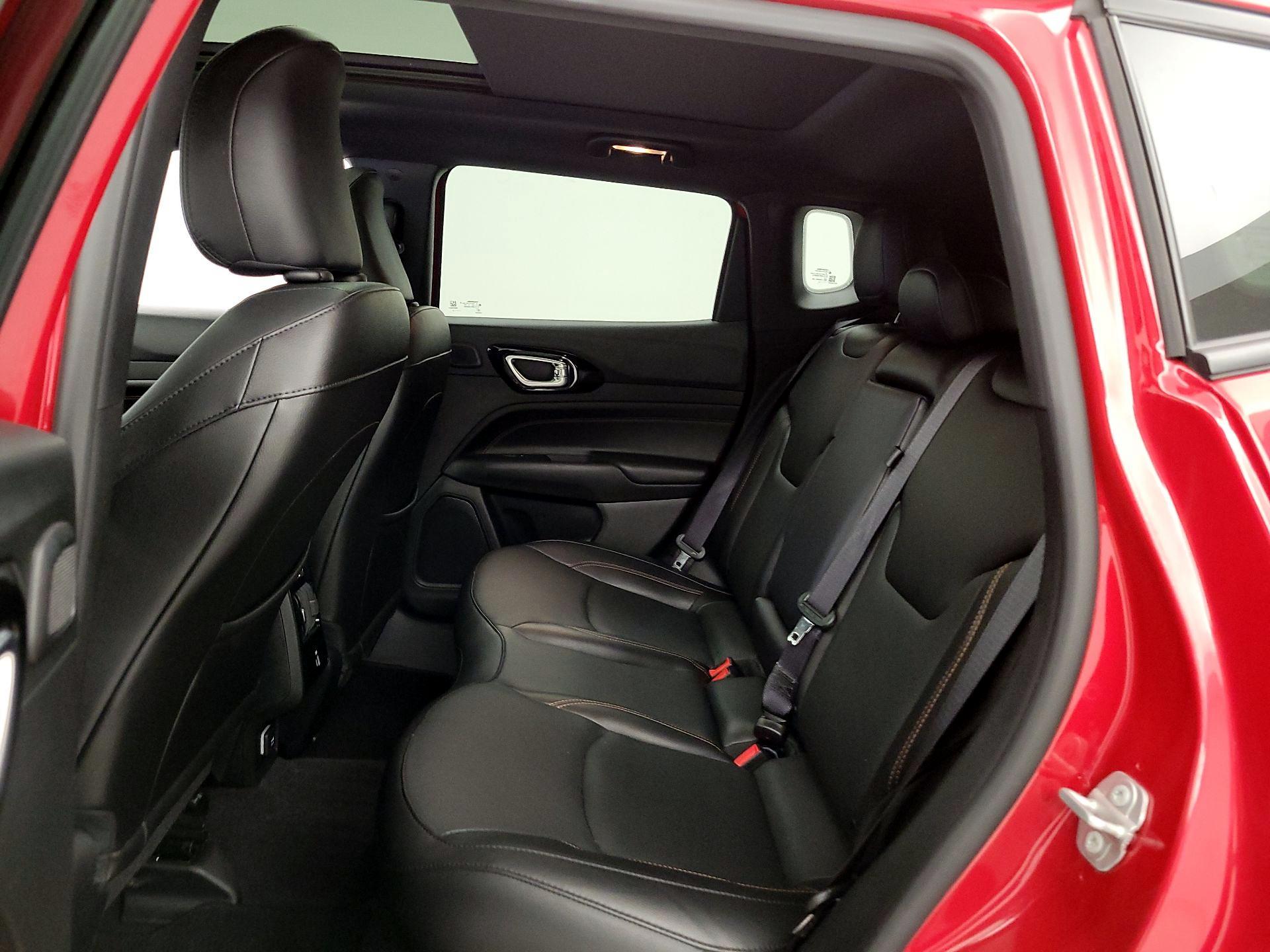 Thumbnail: 2023 Jeep Compass - 20