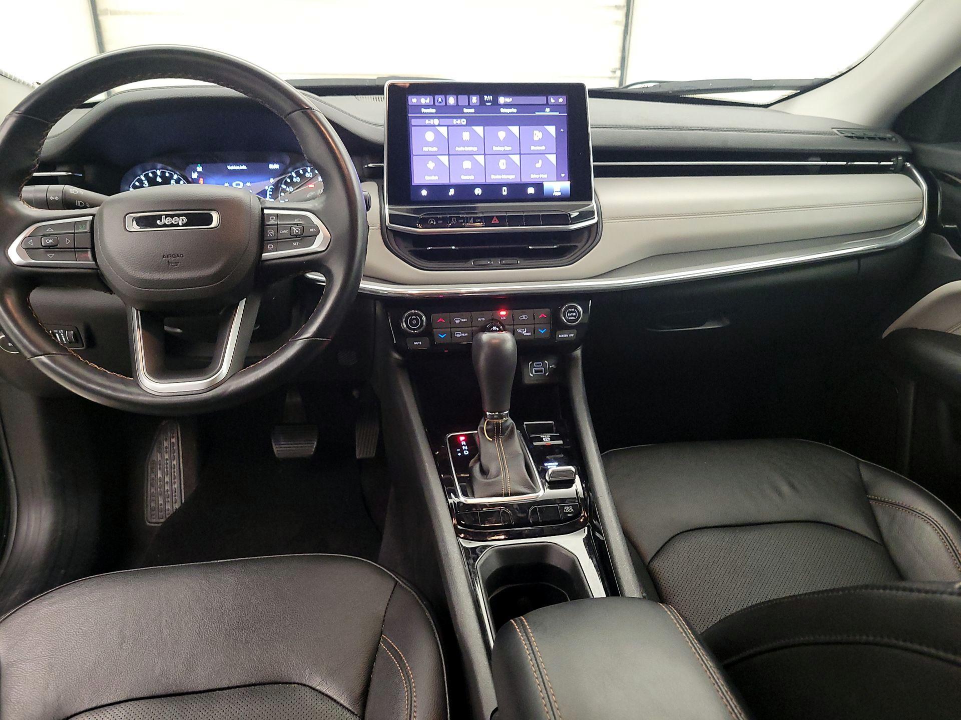 Thumbnail: 2022 Jeep Compass - 9