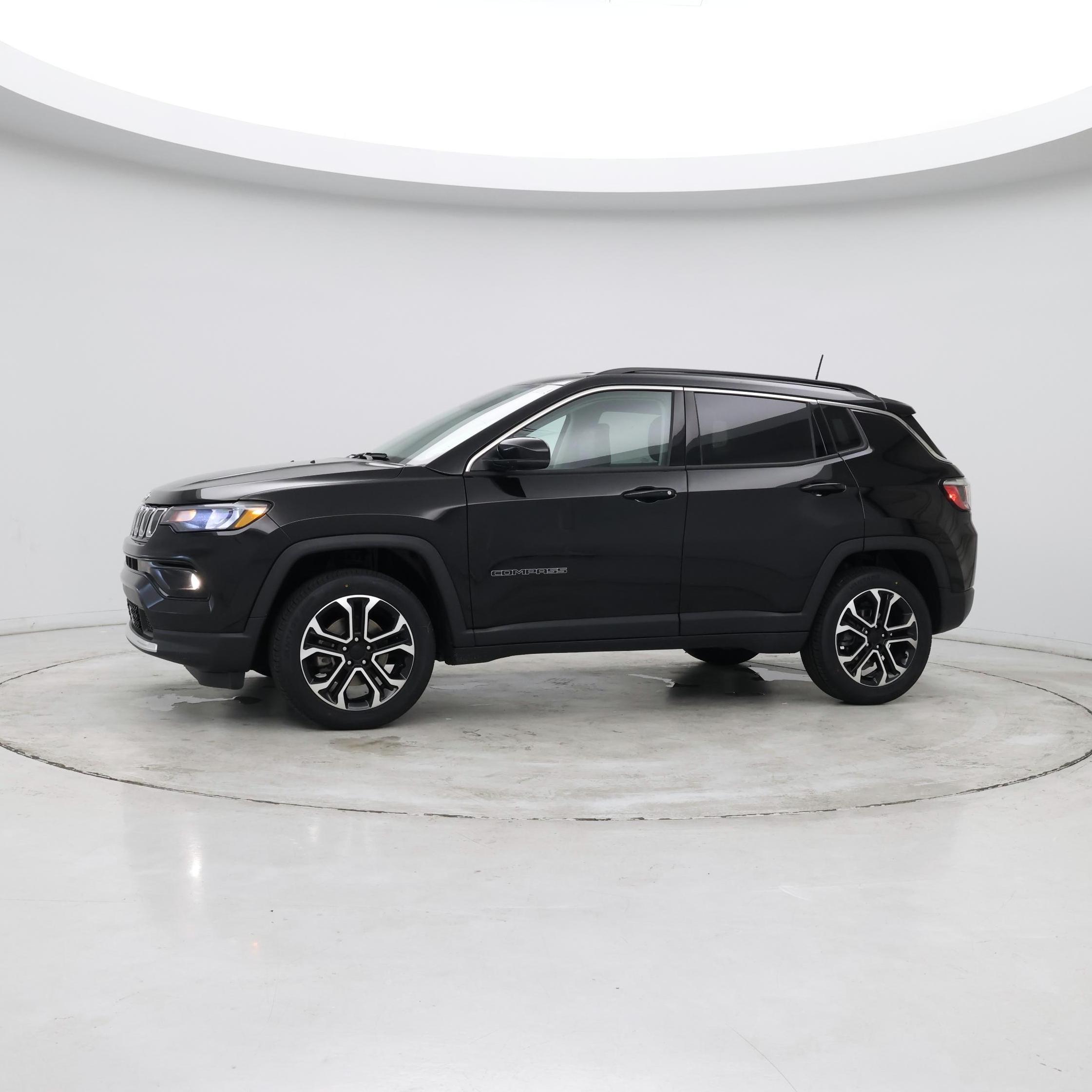 Thumbnail: 2022 Jeep Compass - 4
