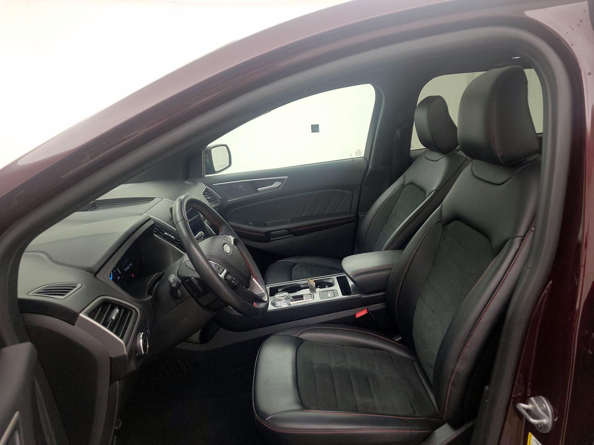 Thumbnail: 2024 Ford Edge - 11