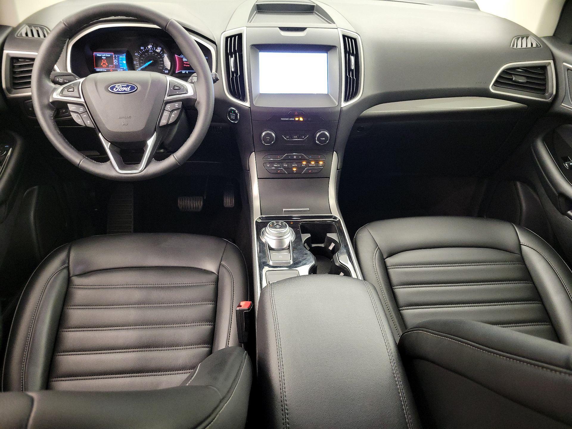 Thumbnail: 2020 Ford Edge - 9