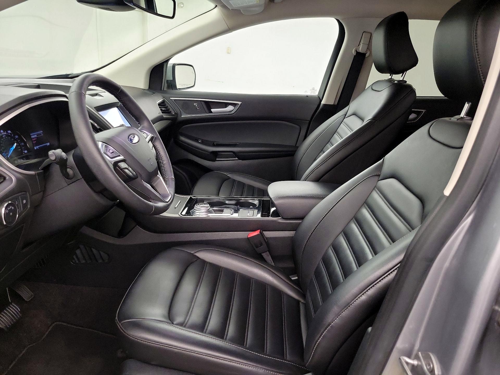 Thumbnail: 2020 Ford Edge - 11
