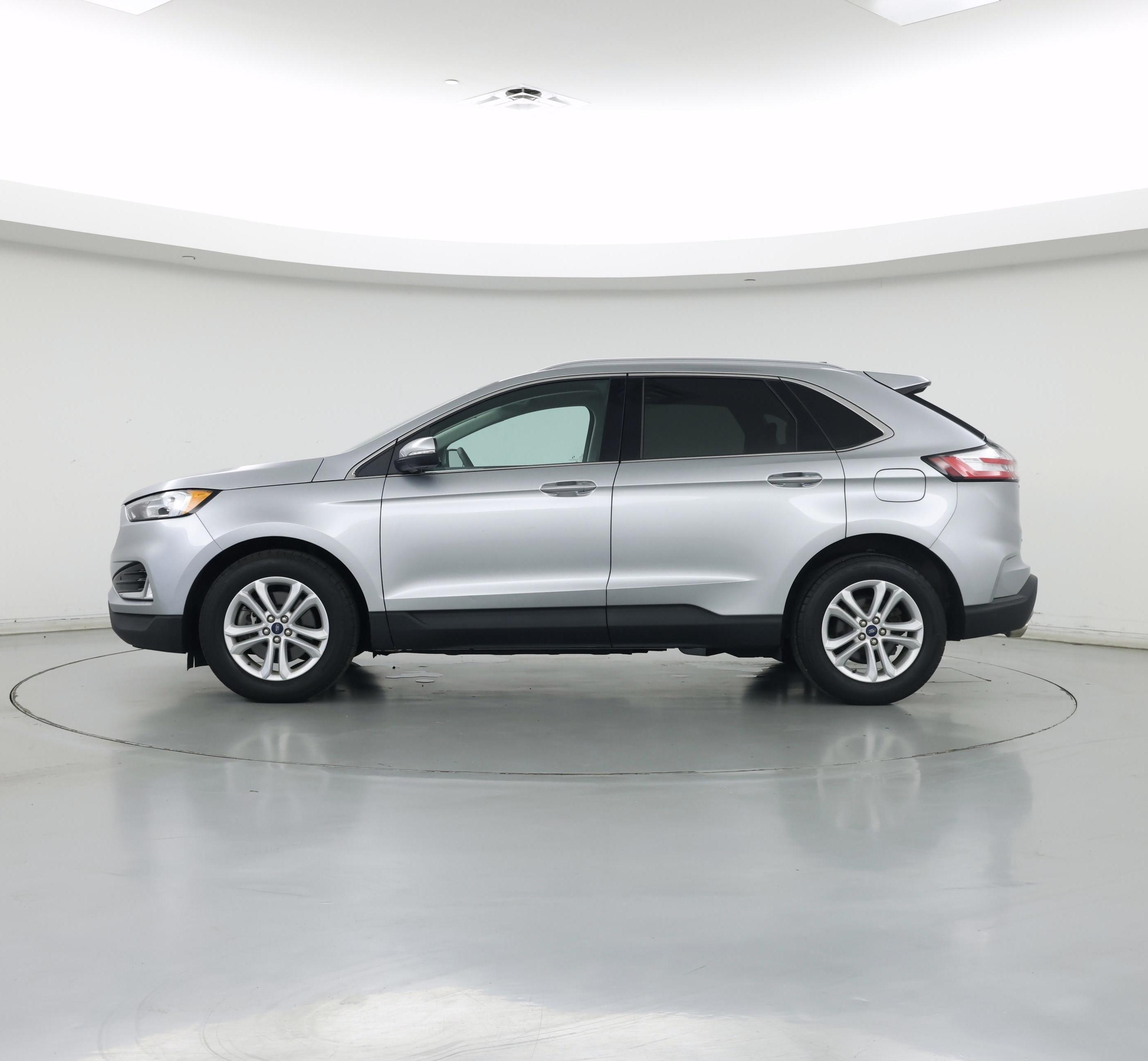 Thumbnail: 2020 Ford Edge - 3