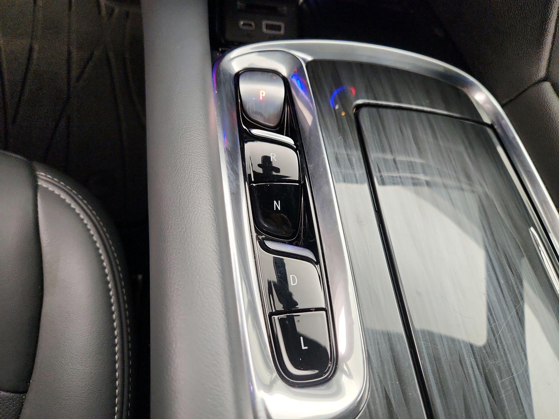 Thumbnail: 2023 Buick Enclave - 17