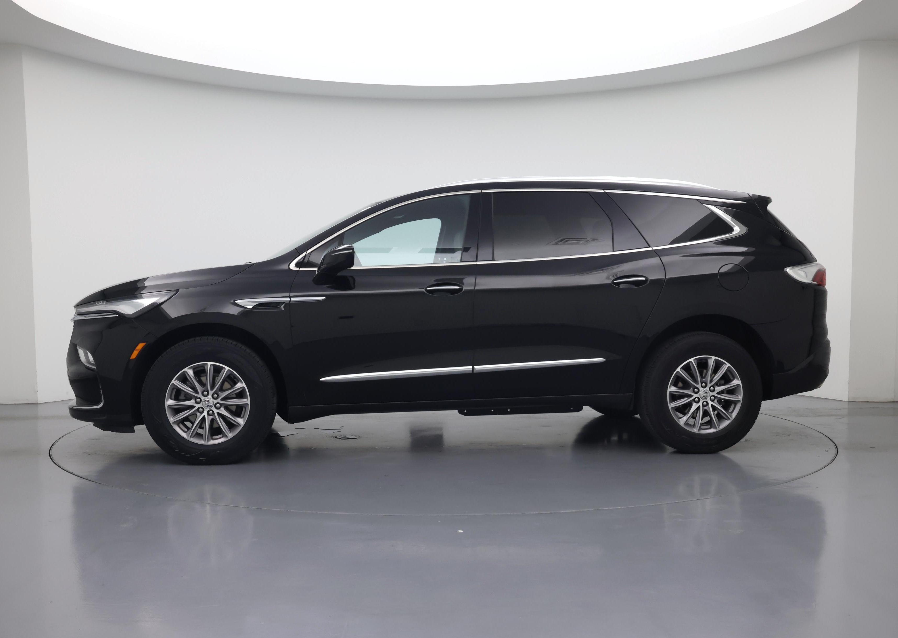 Thumbnail: 2023 Buick Enclave - 3