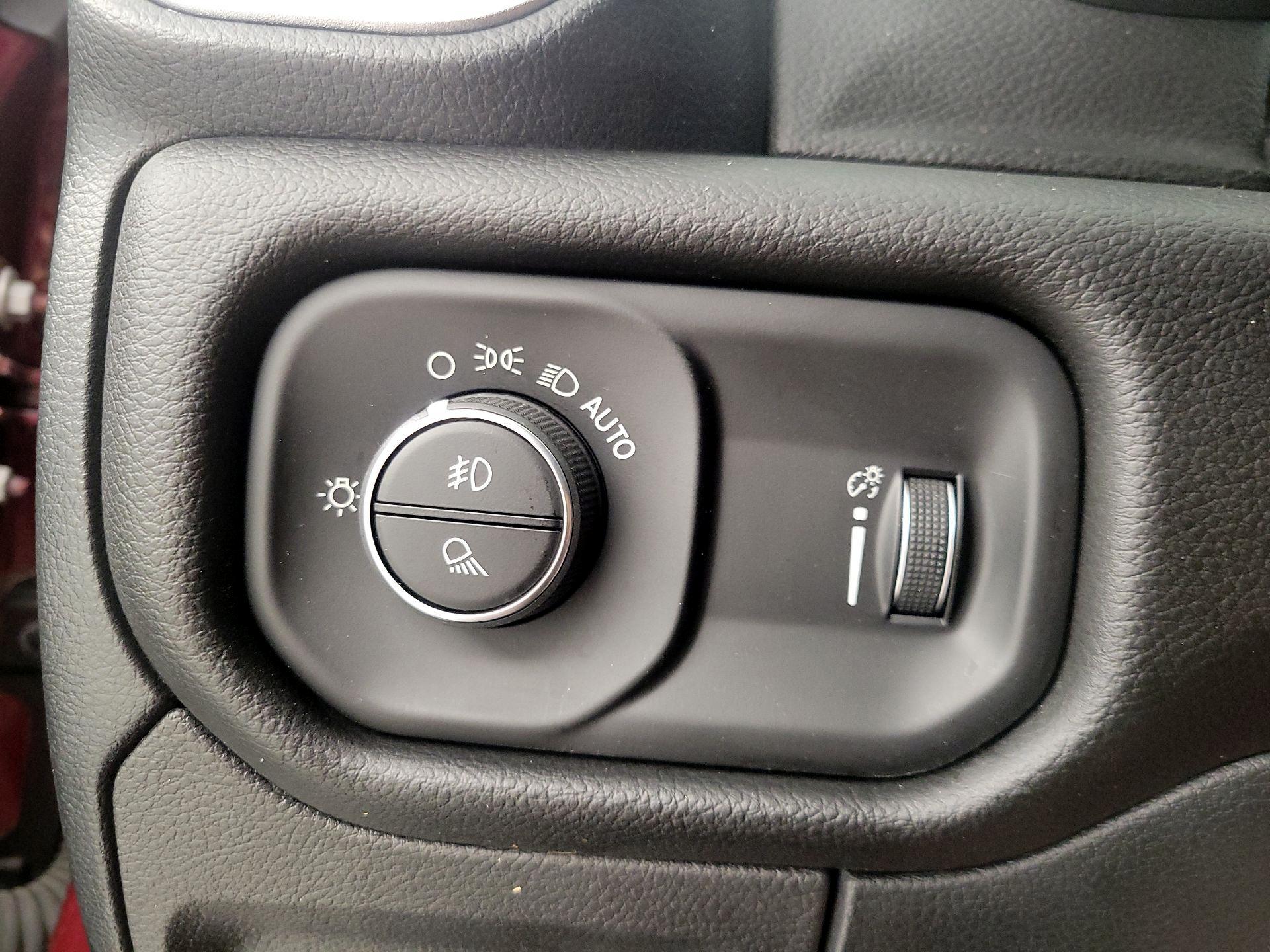 Thumbnail: 2023 RAM 1500 - 13