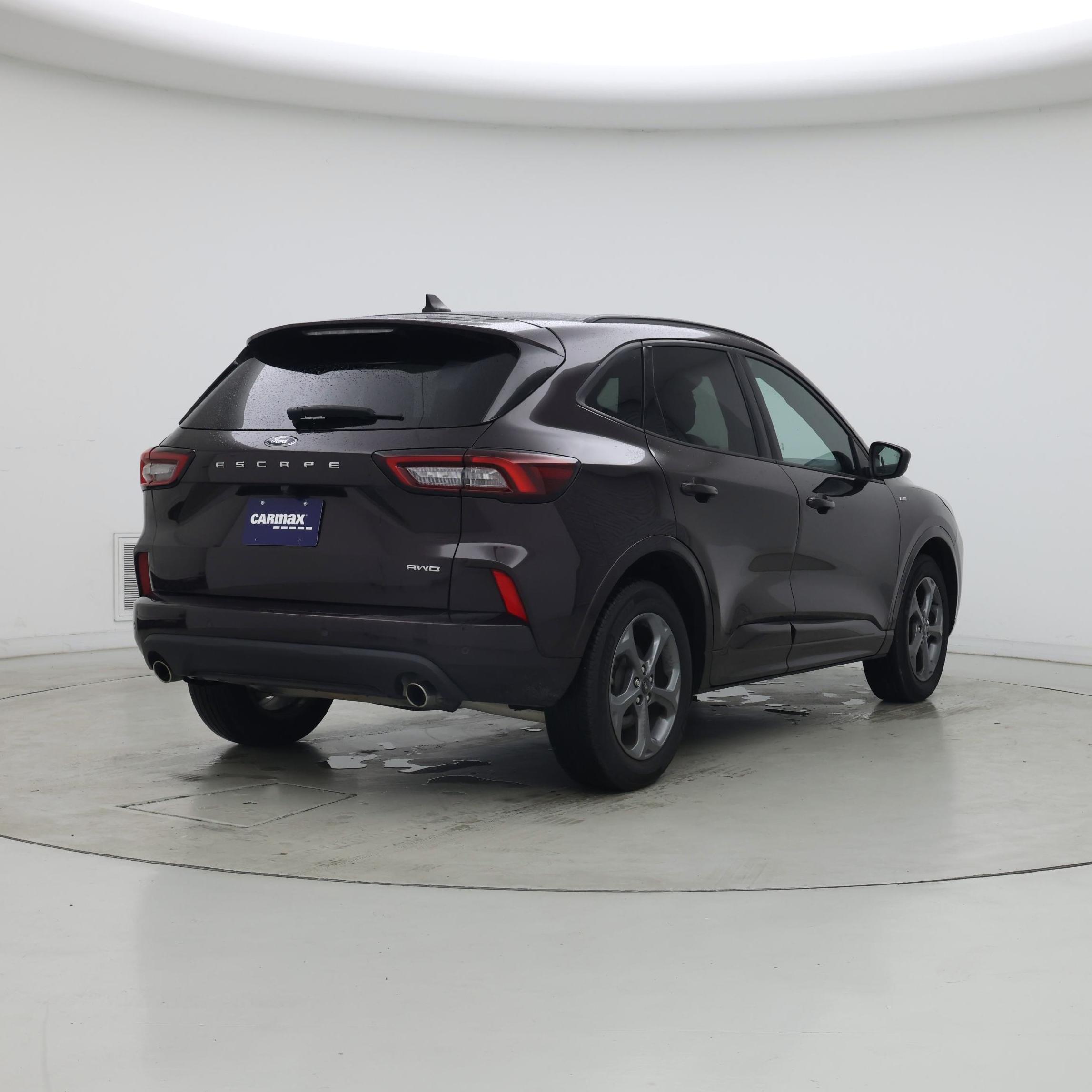 Thumbnail: 2023 Ford Escape - 8