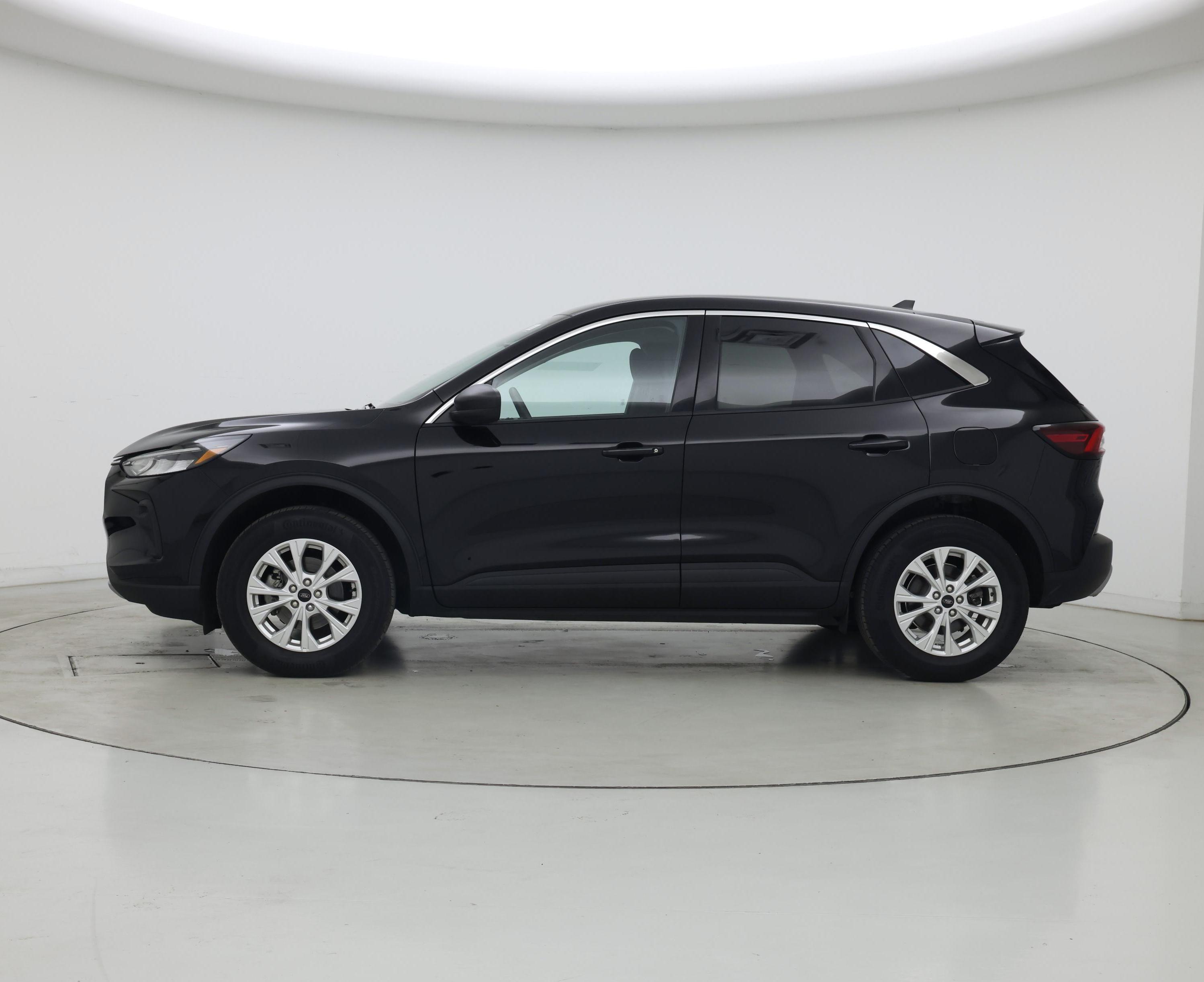 Thumbnail: 2024 Ford Escape - 3