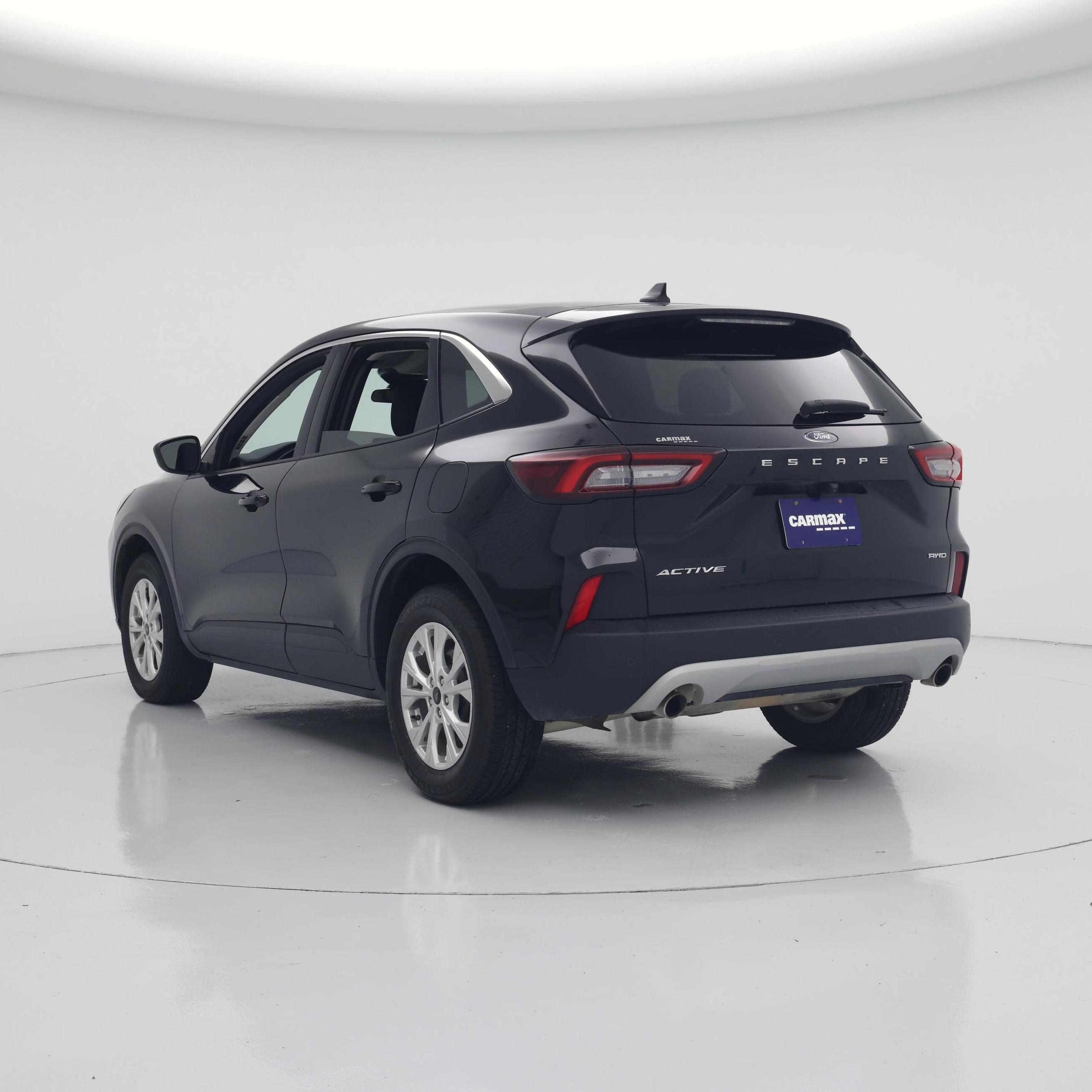 Thumbnail: 2023 Ford Escape - 2