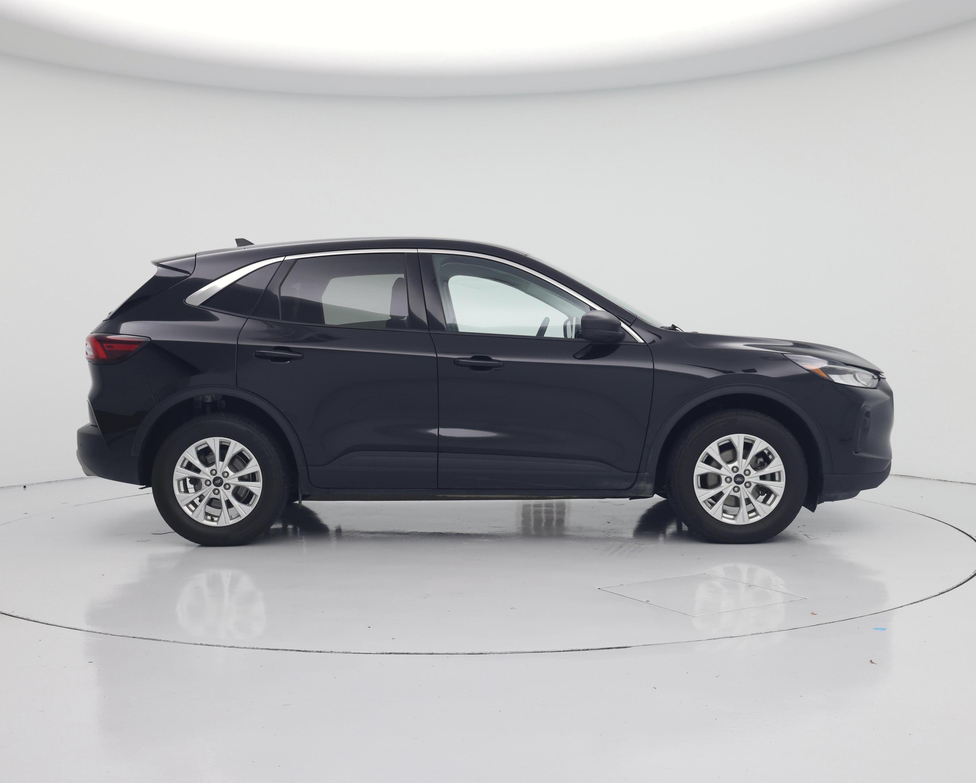 Thumbnail: 2023 Ford Escape - 7