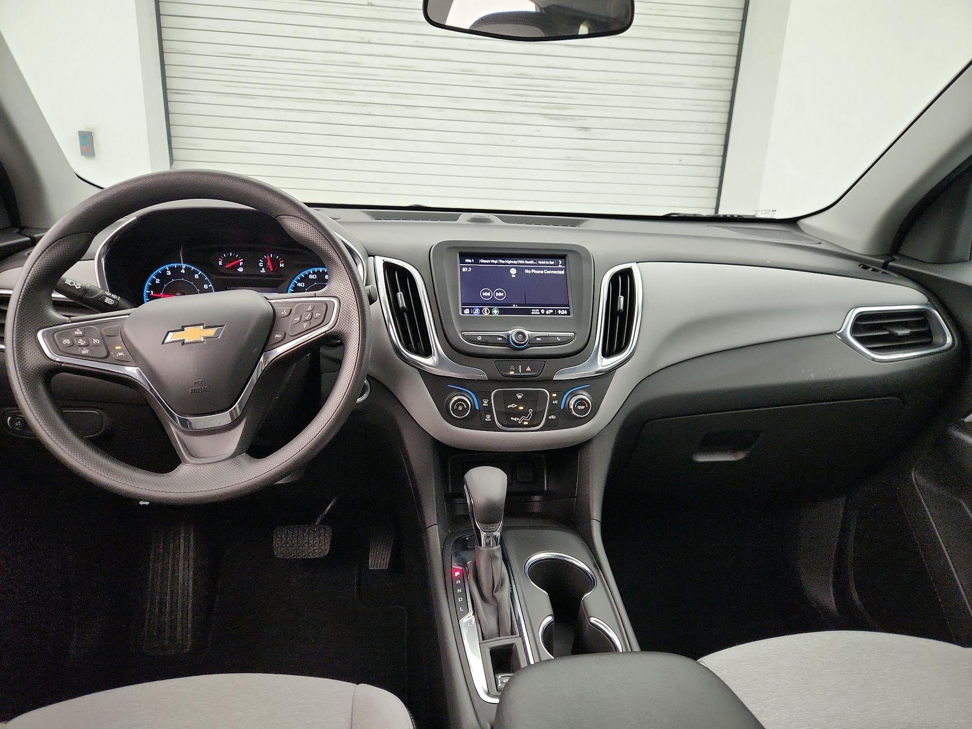 Thumbnail: 2022 Chevrolet Equinox - 9