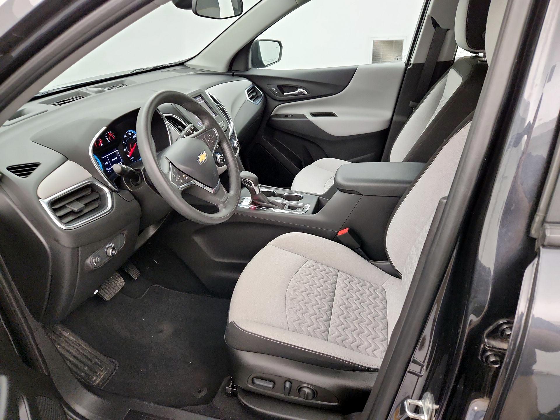Thumbnail: 2022 Chevrolet Equinox - 11