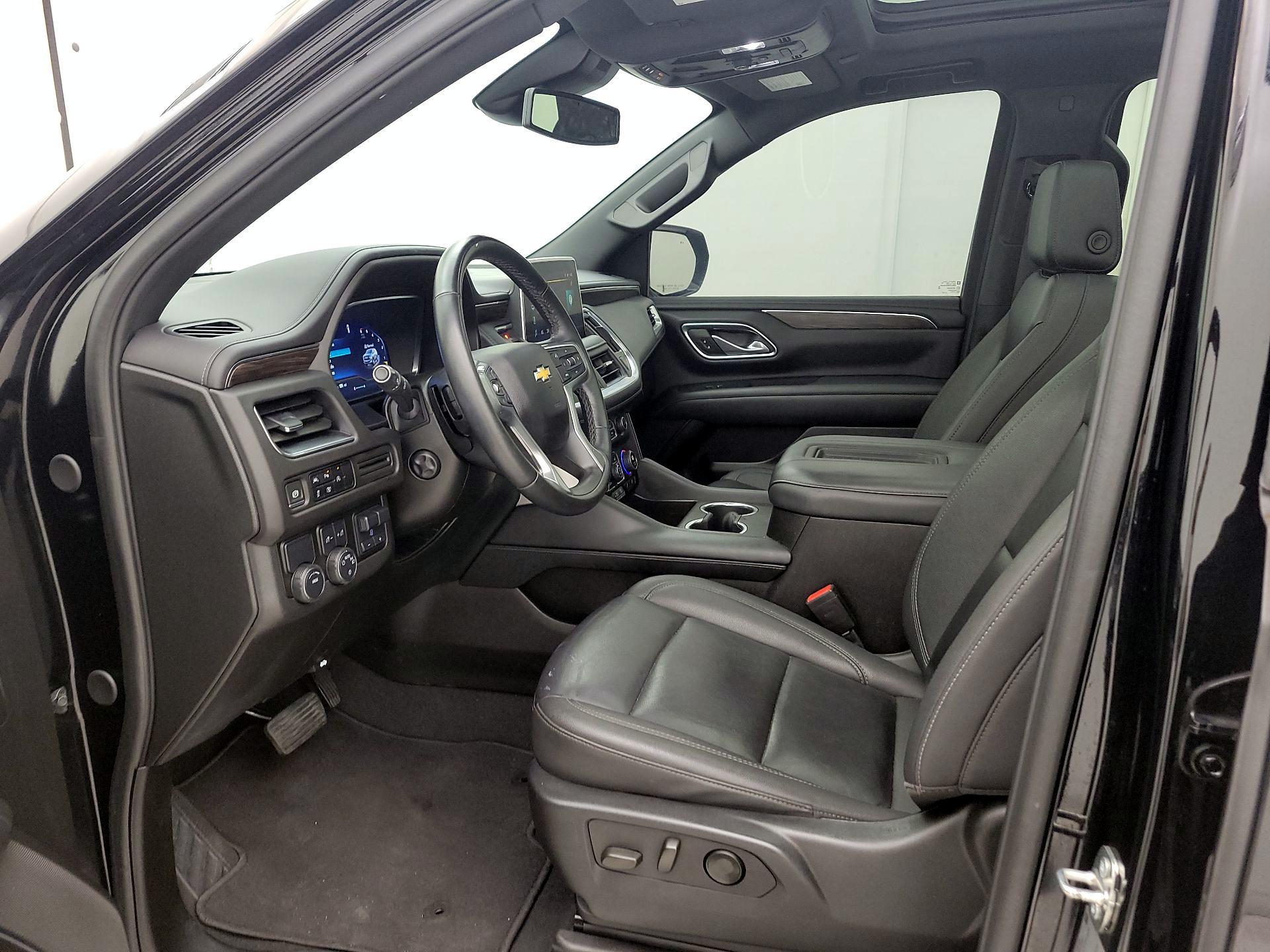 Thumbnail: 2024 Chevrolet Suburban - 11