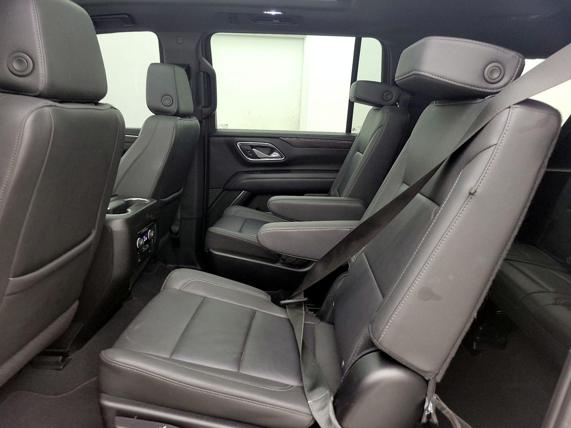 Thumbnail: 2024 Chevrolet Suburban - 20