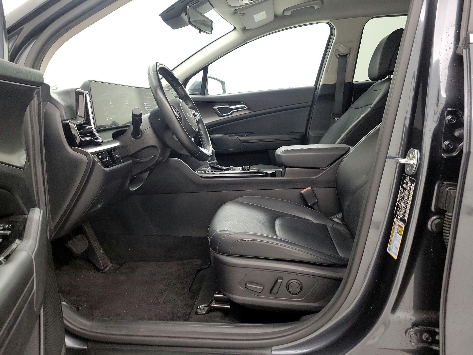 Thumbnail: 2023 Kia Sportage - 11