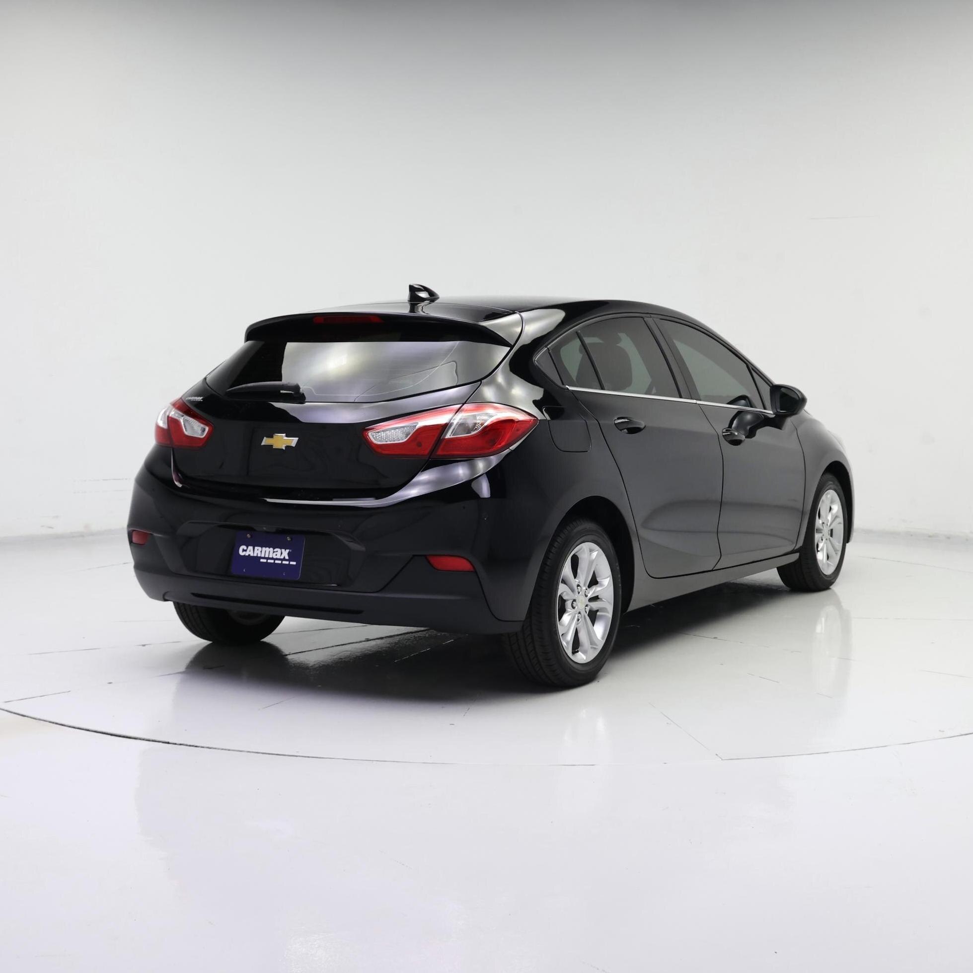 Thumbnail: 2019 Chevrolet Cruze - 8