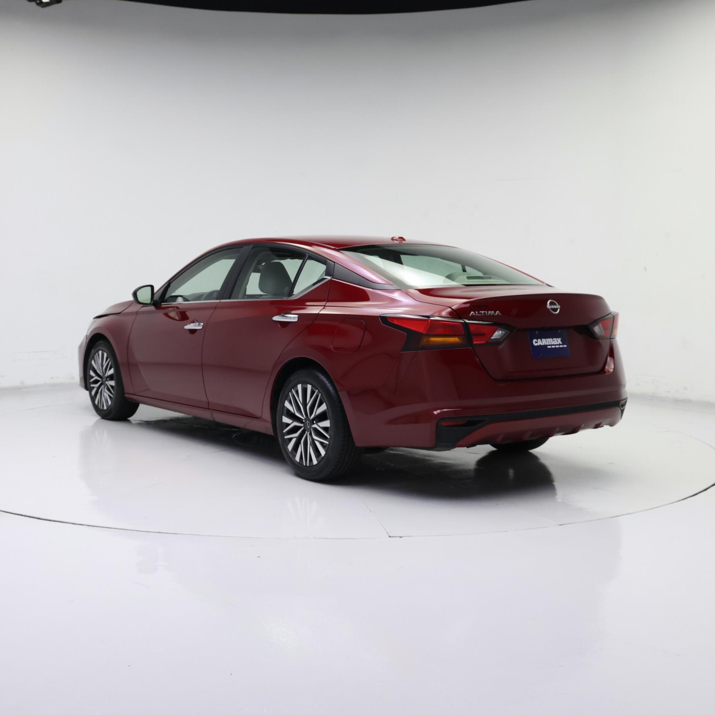 Thumbnail: 2025 Nissan Altima - 2