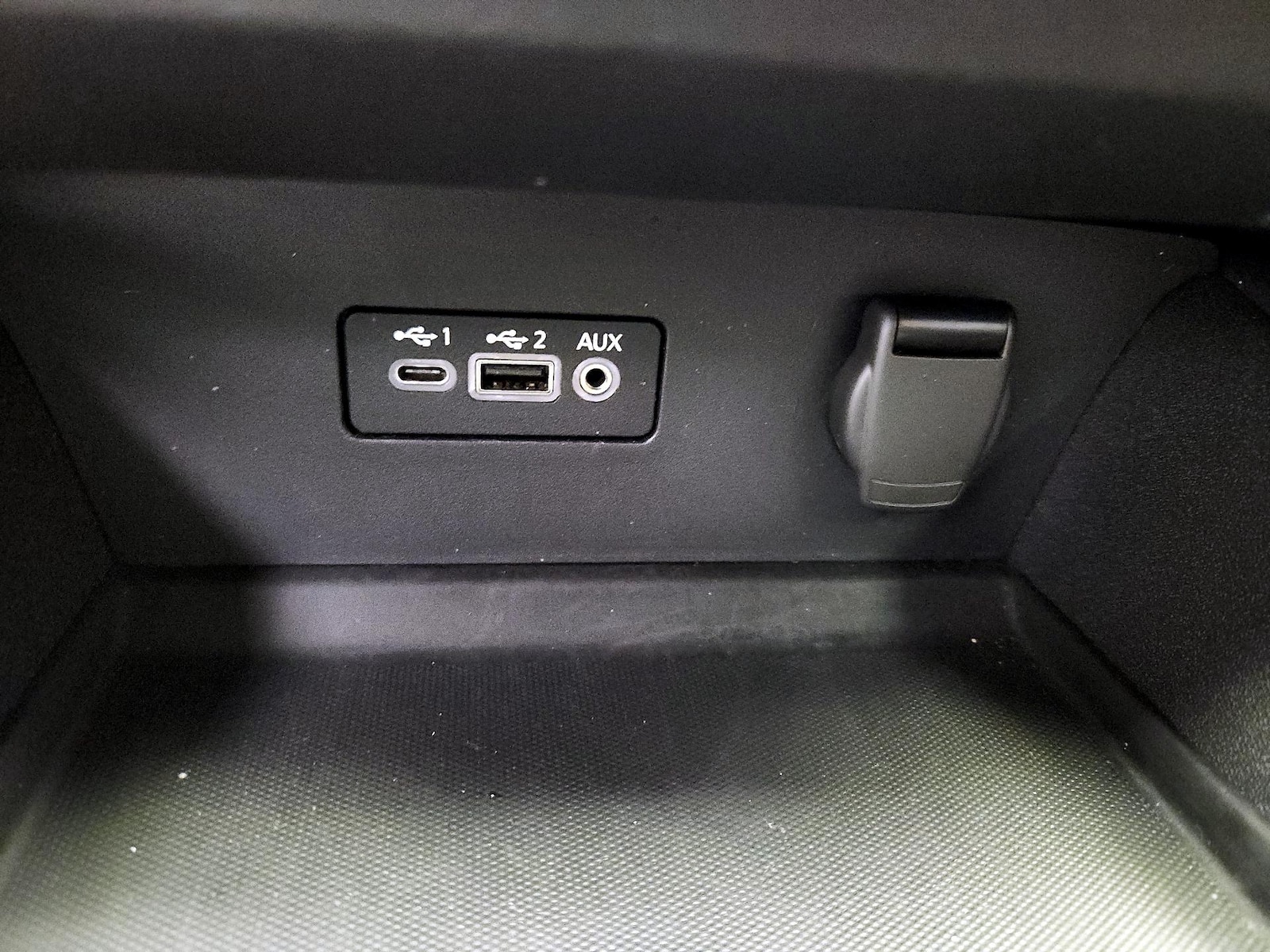 2025 Nissan Altima SV - Photo 19