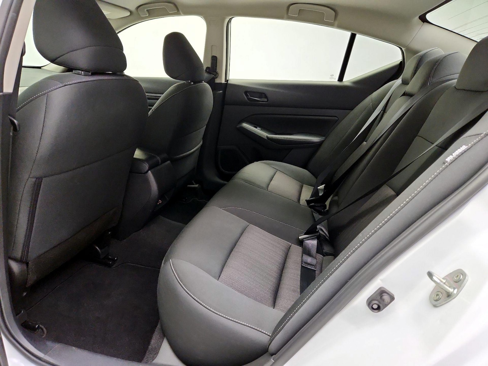 2025 Nissan Altima SV - Photo 20