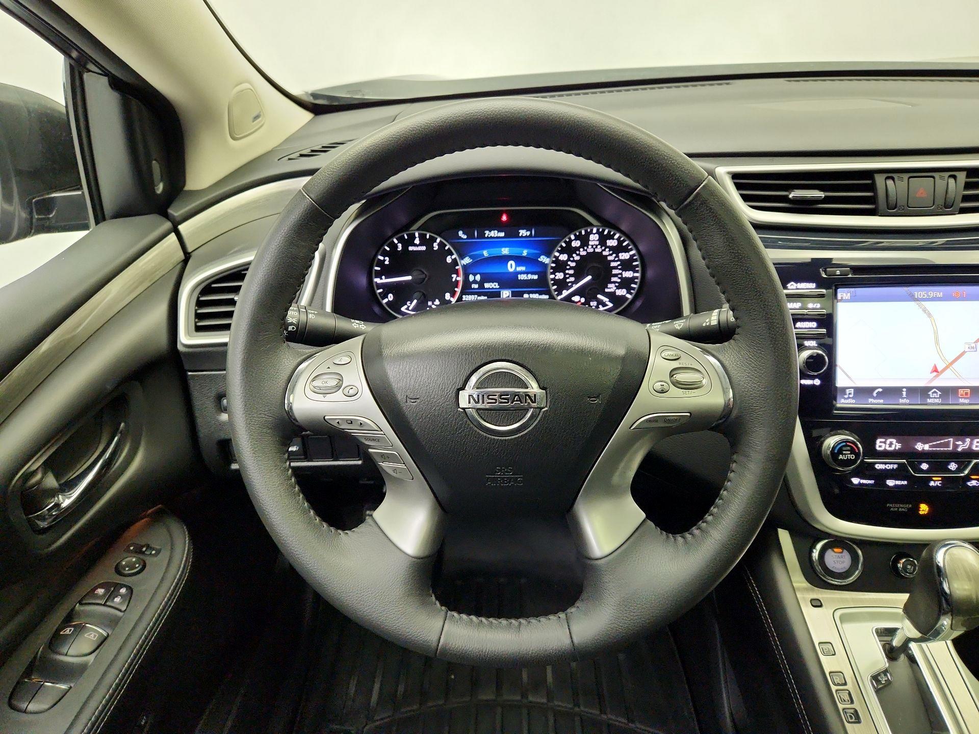 Thumbnail: 2016 Nissan Murano - 10