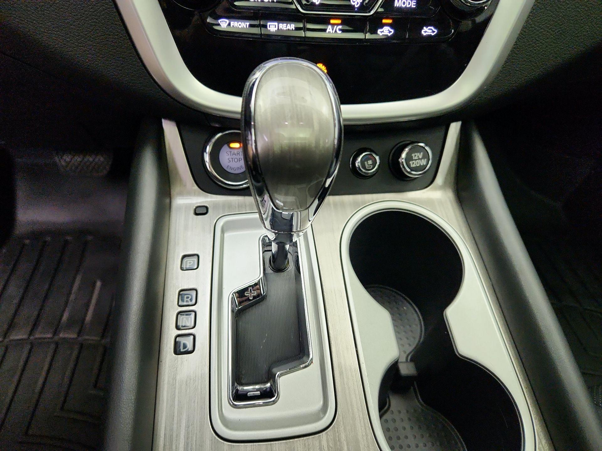 Thumbnail: 2016 Nissan Murano - 18