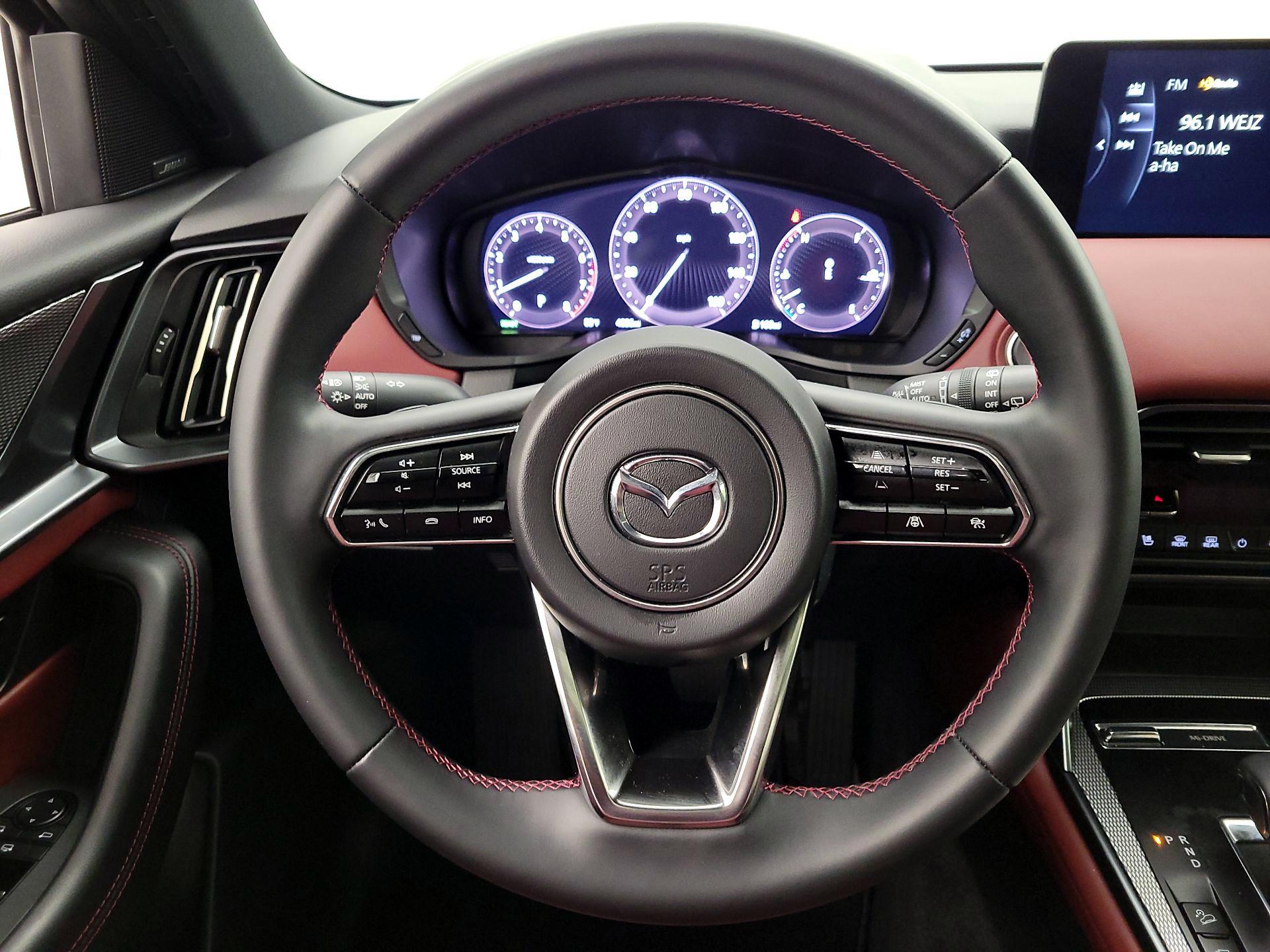 Thumbnail: 2025 Mazda CX-70 - 10