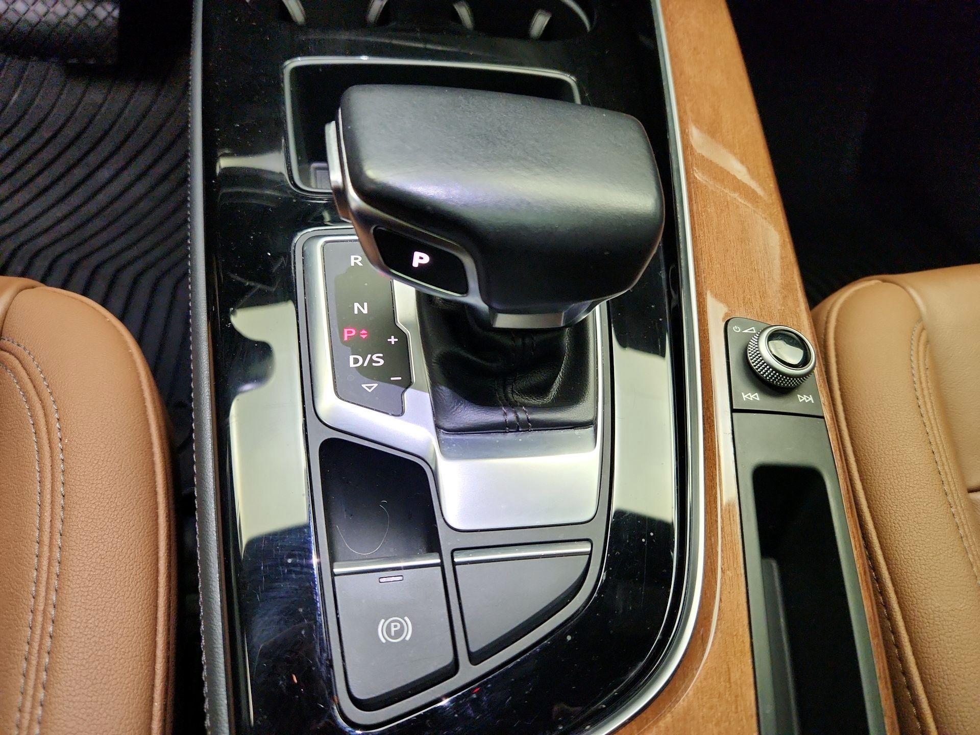 Thumbnail: 2020 Audi A5 - 18