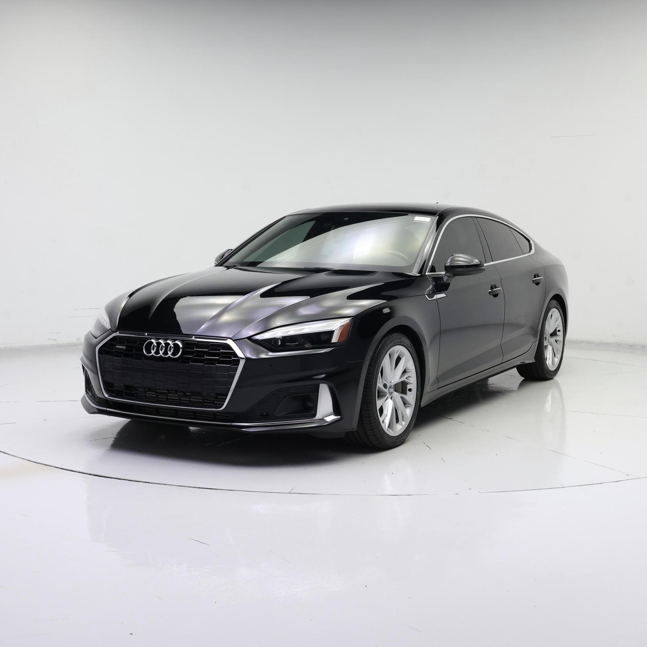 Thumbnail: 2020 Audi A5 - 4