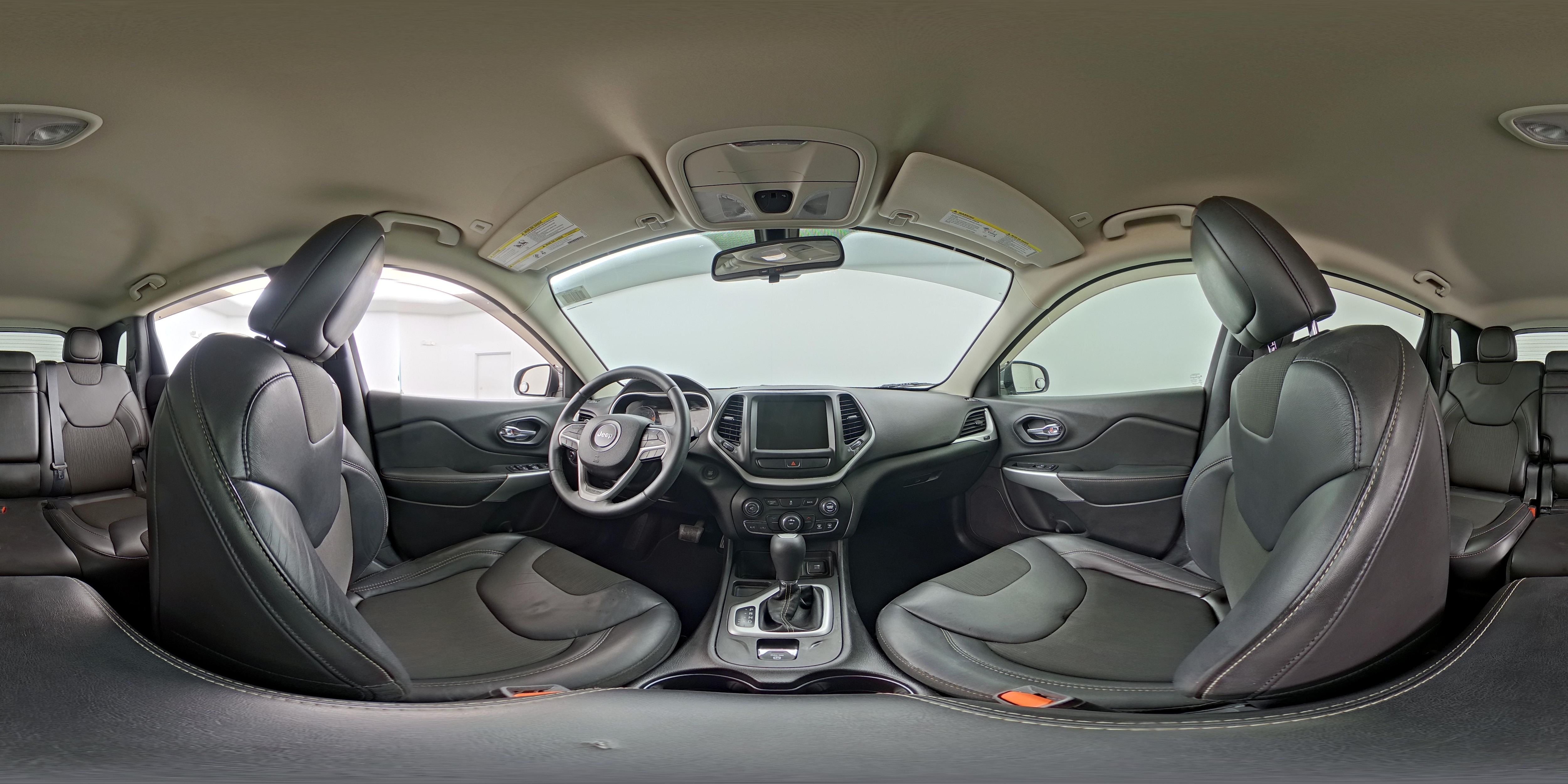 2018 Jeep Cherokee Latitude Plus - Photo 25