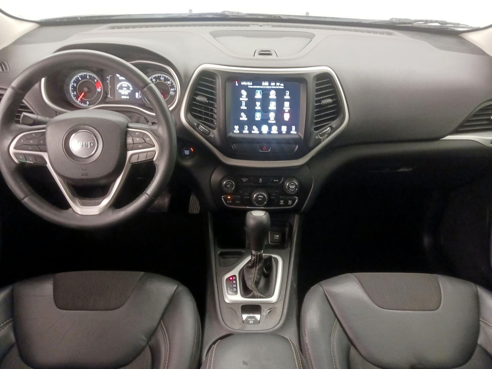 2018 Jeep Cherokee Latitude Plus - Photo 10
