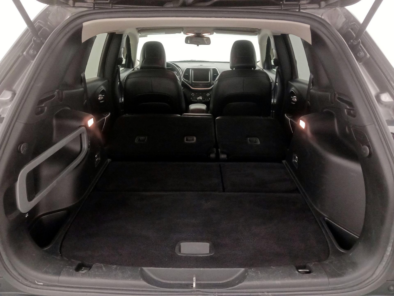 2018 Jeep Cherokee Latitude Plus - Photo 22