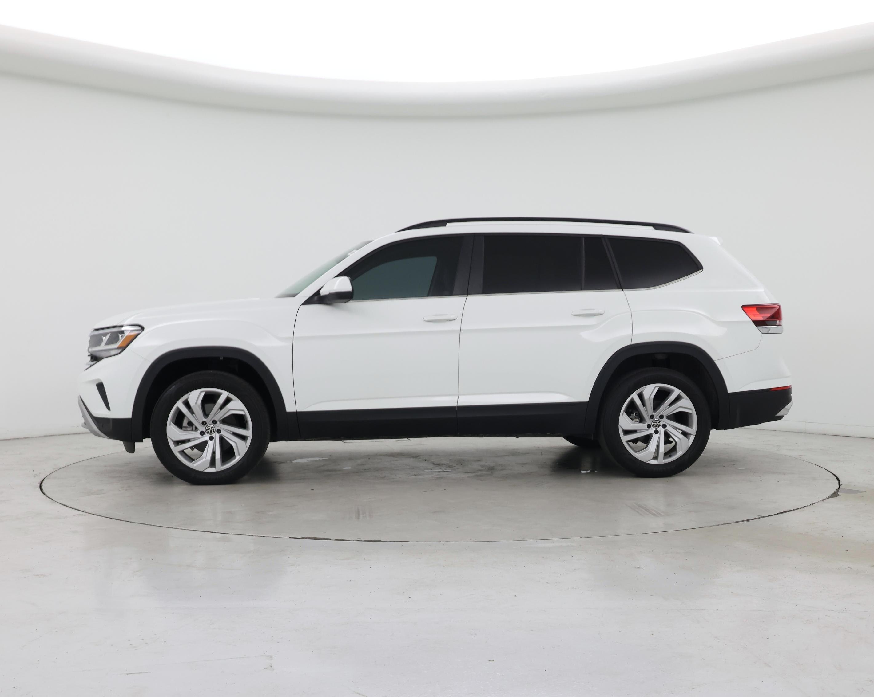 Thumbnail: 2023 Volkswagen Atlas - 3