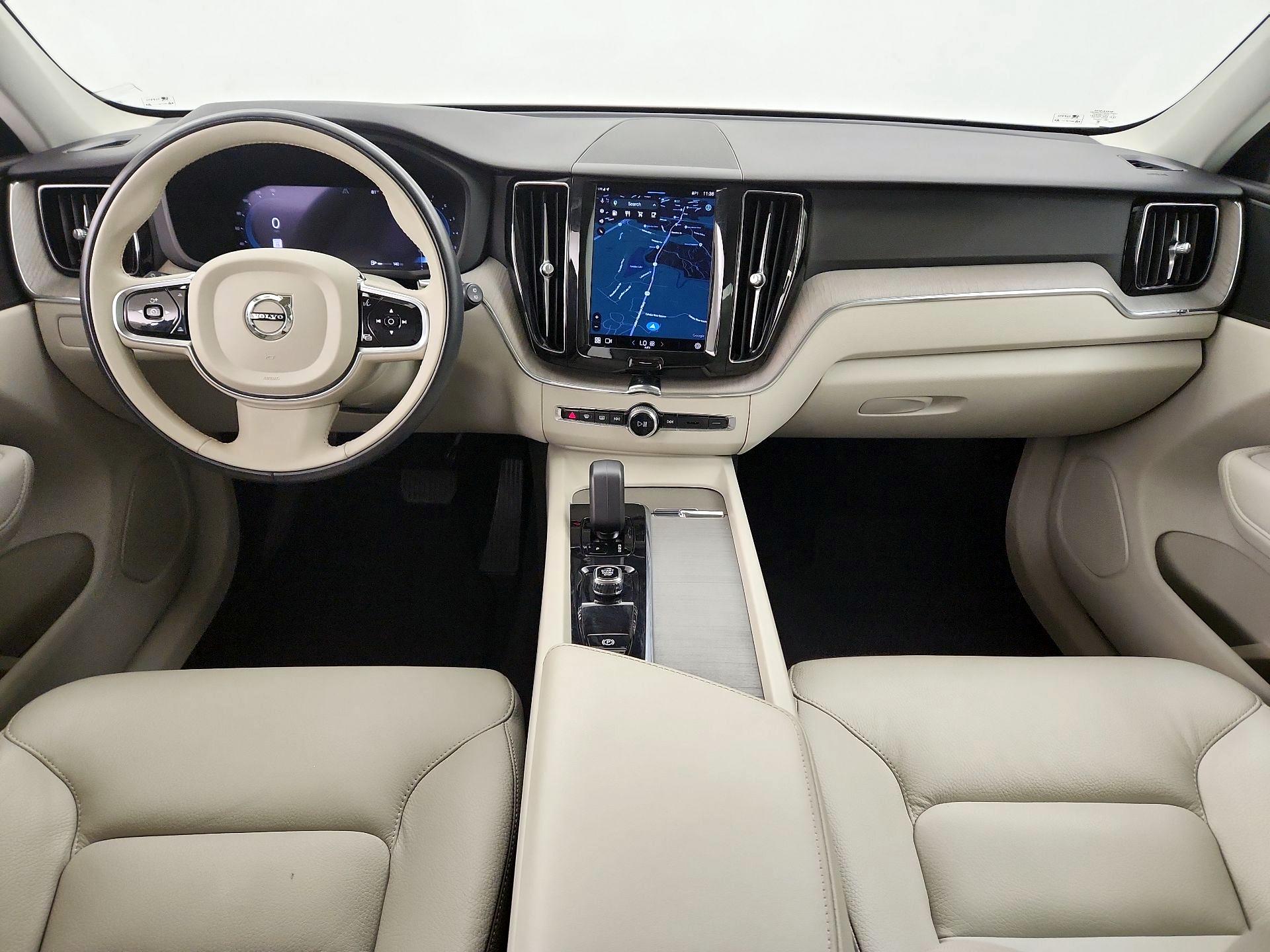 Thumbnail: 2023 Volvo XC60 - 9