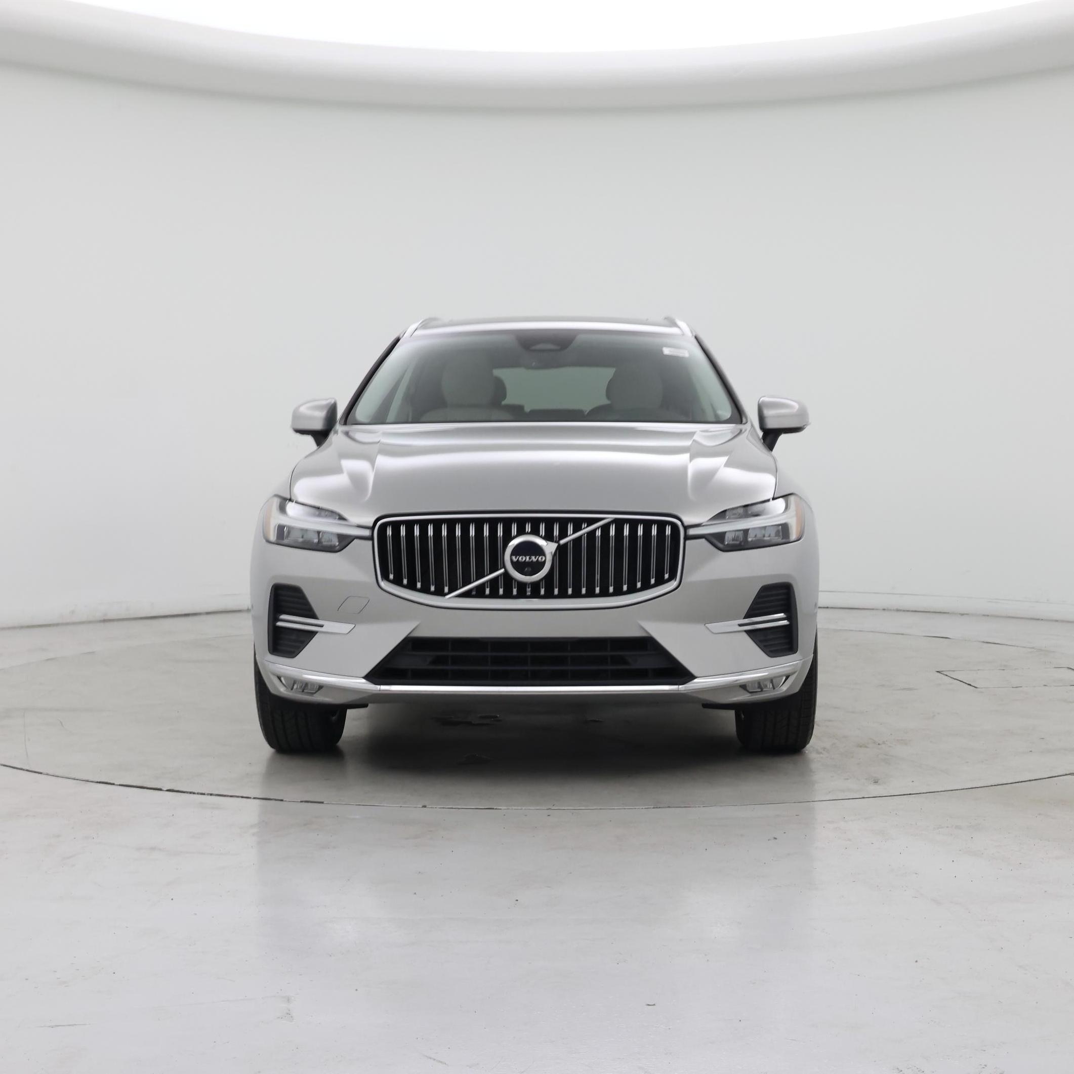 Thumbnail: 2023 Volvo XC60 - 5