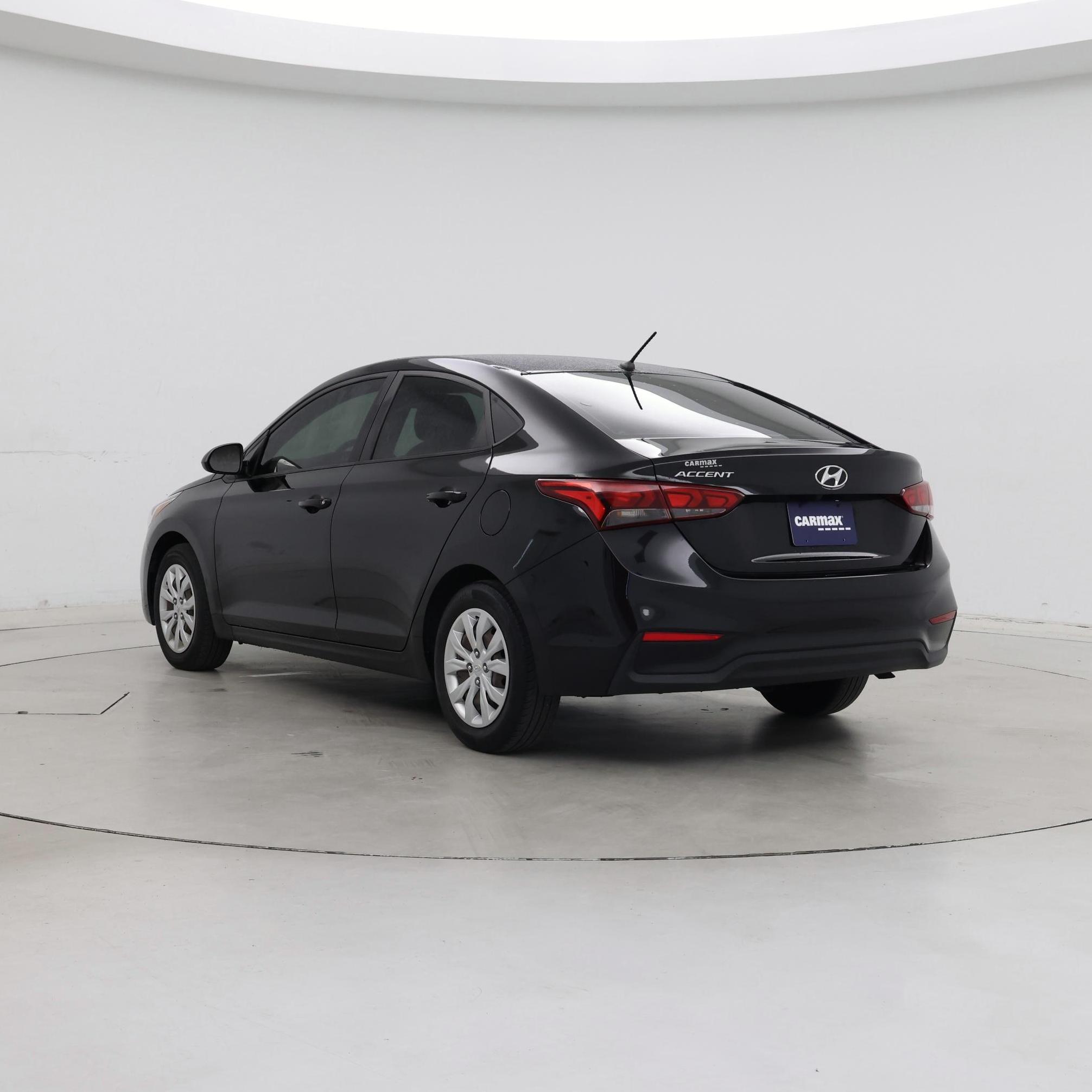 Thumbnail: 2022 Hyundai Accent - 2