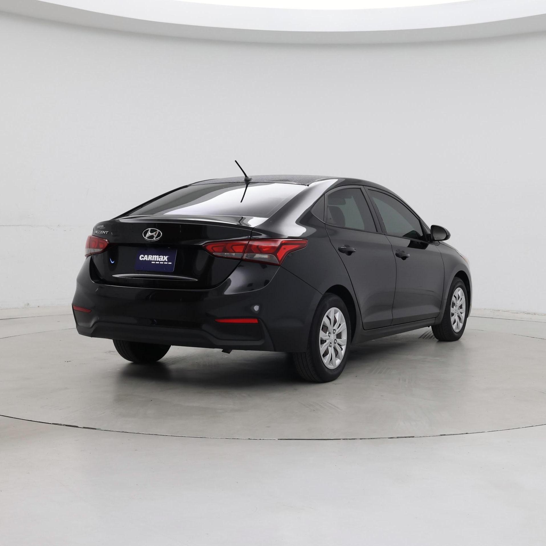 Thumbnail: 2022 Hyundai Accent - 8