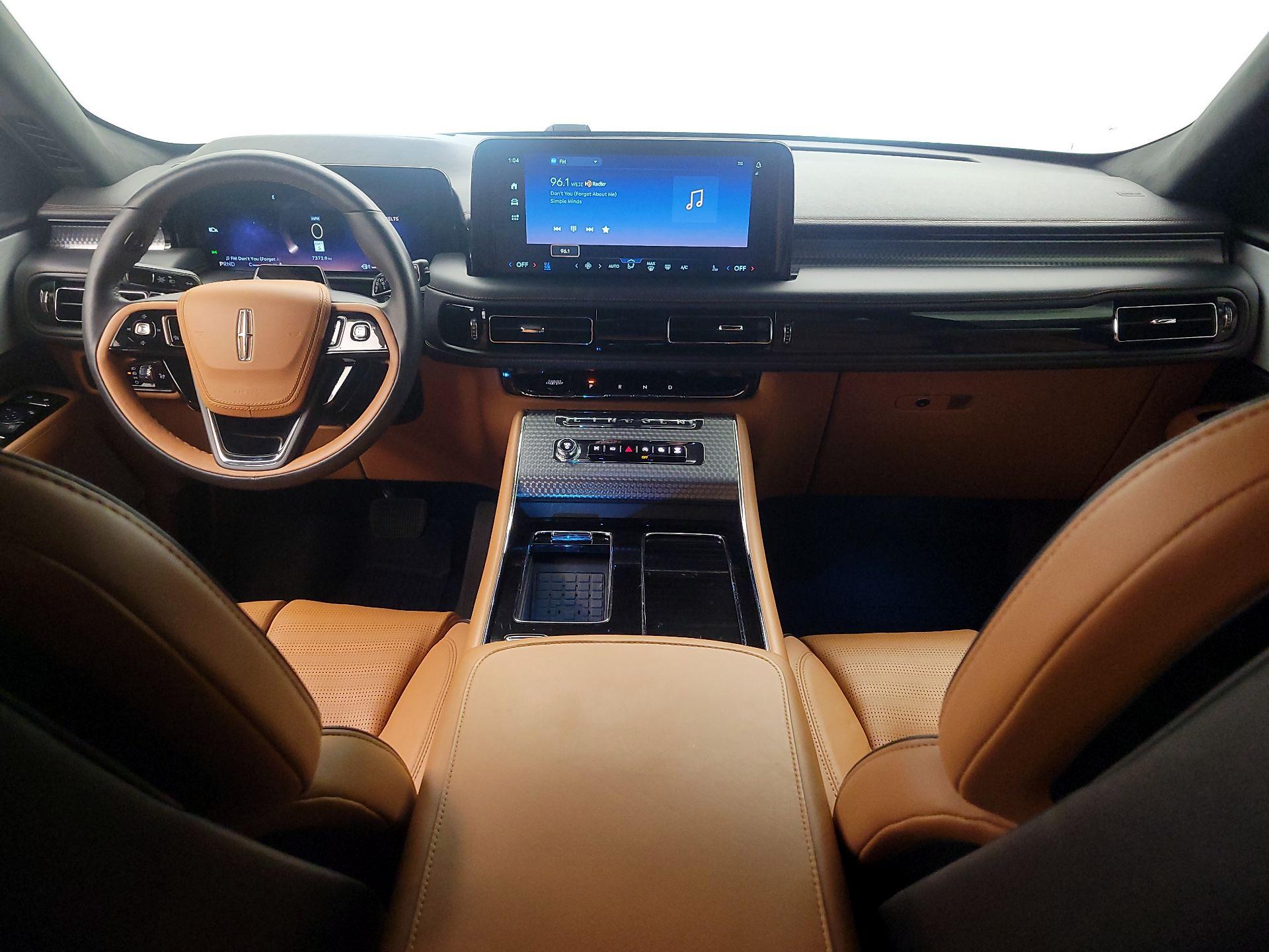 Thumbnail: 2025 Lincoln Aviator - 9