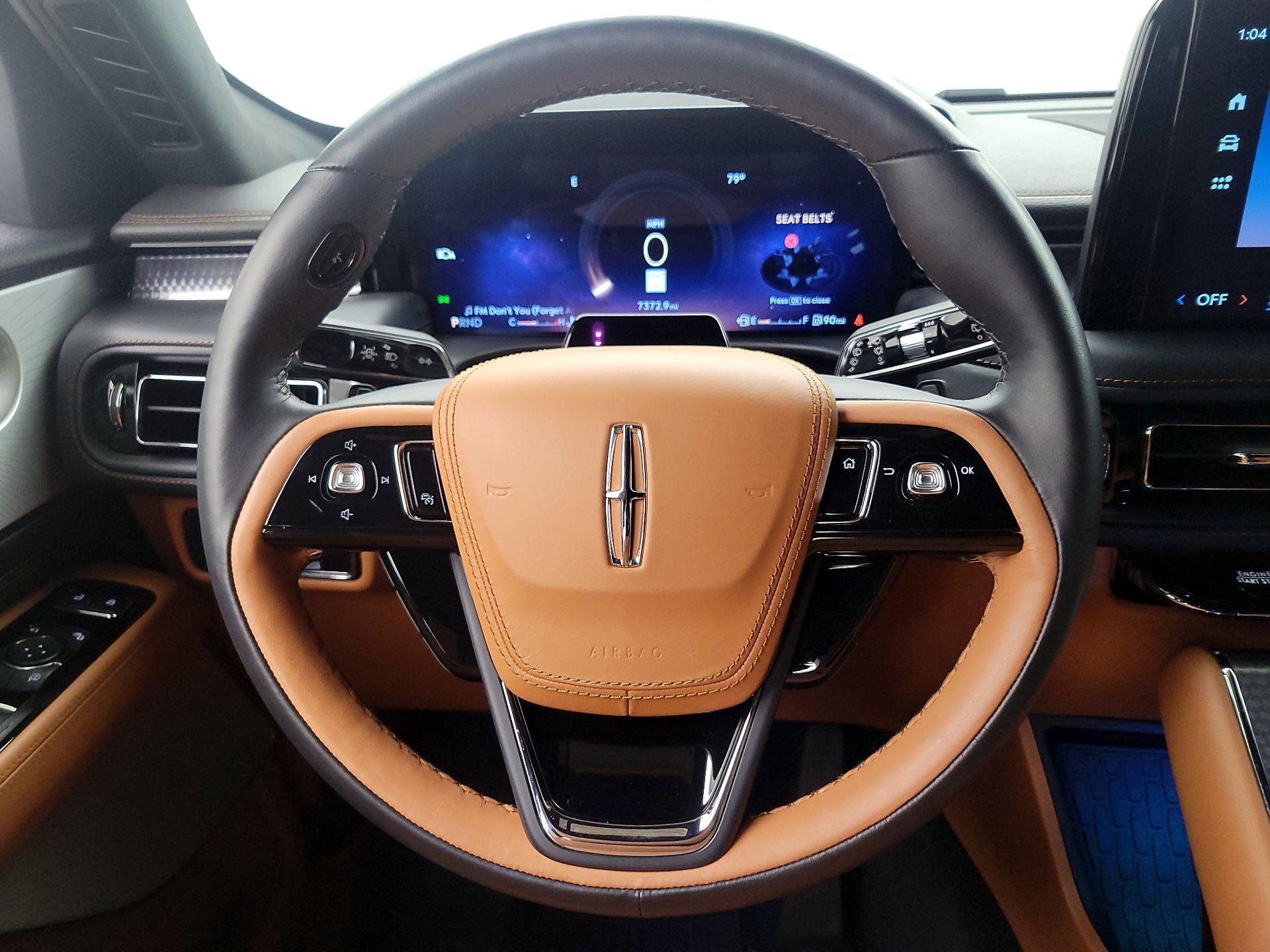 Thumbnail: 2025 Lincoln Aviator - 10